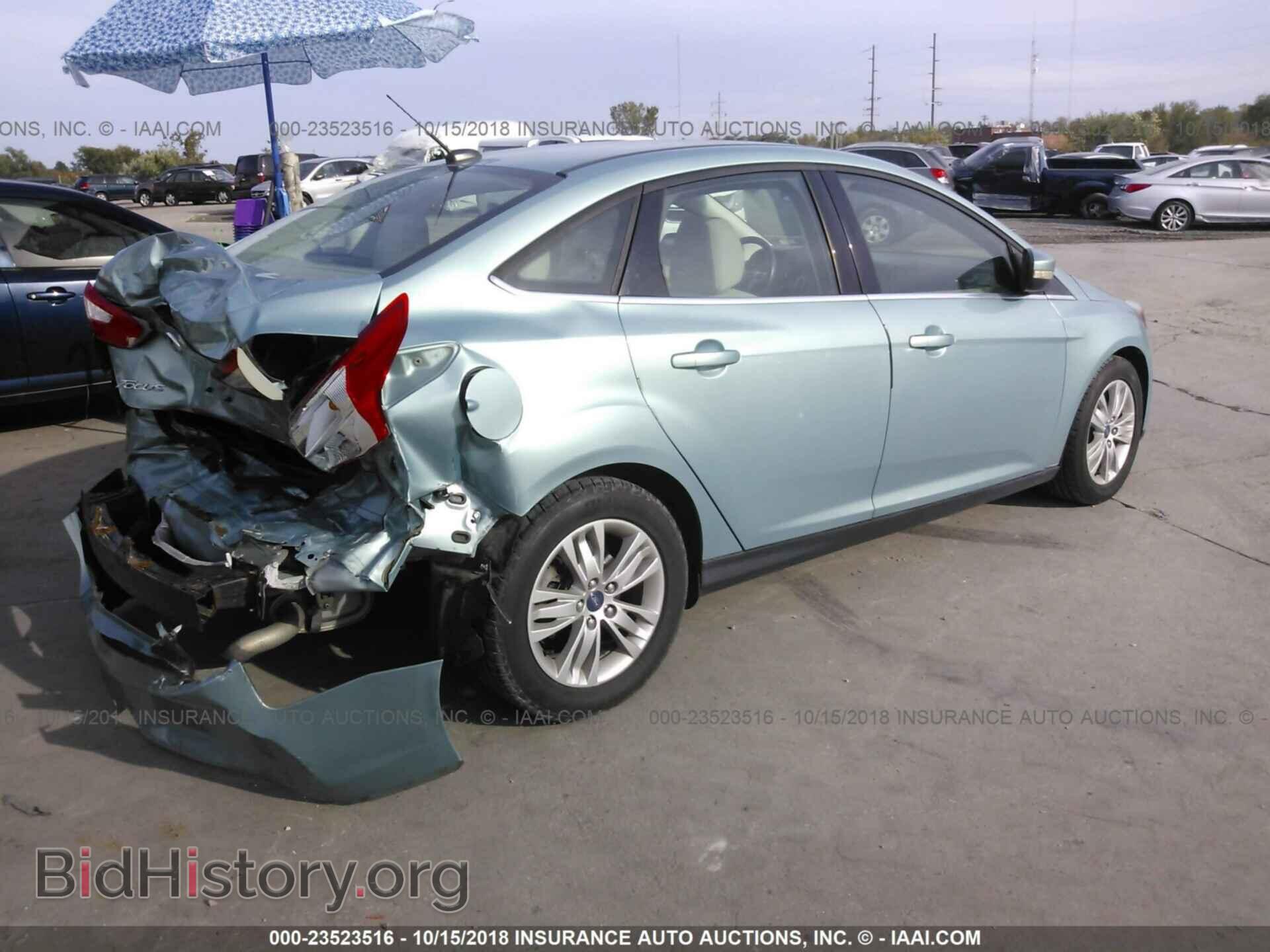 2012 Ford Focus - VIN: 1FAHP3H29CL397576 - Photo 4