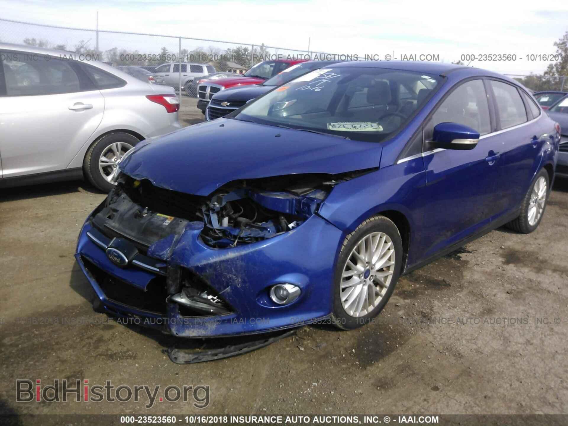 2012 Ford Focus - VIN: 1FAHP3H26CL205532 - Photo 2