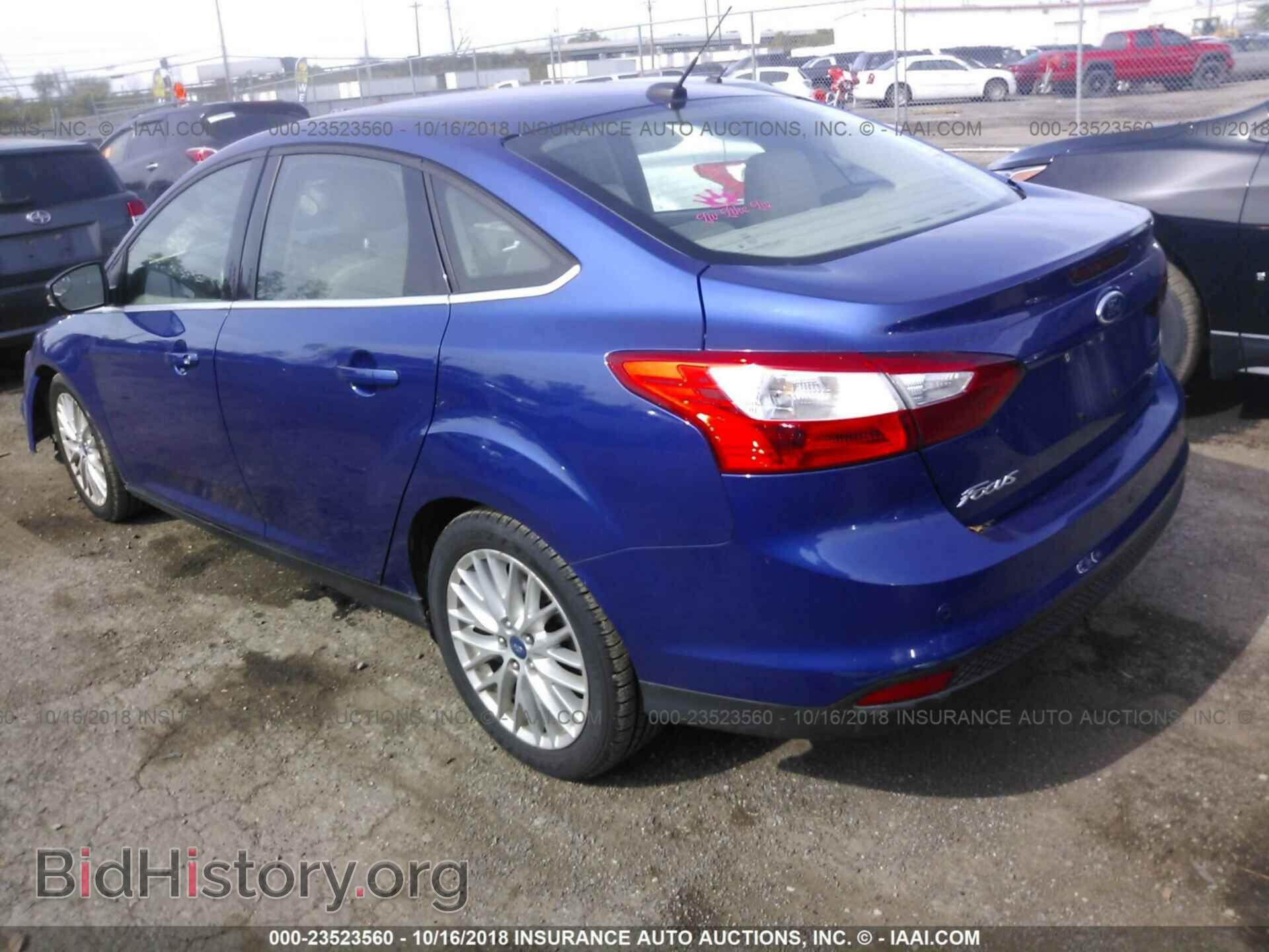 2012 Ford Focus - VIN: 1FAHP3H26CL205532 - Photo 3