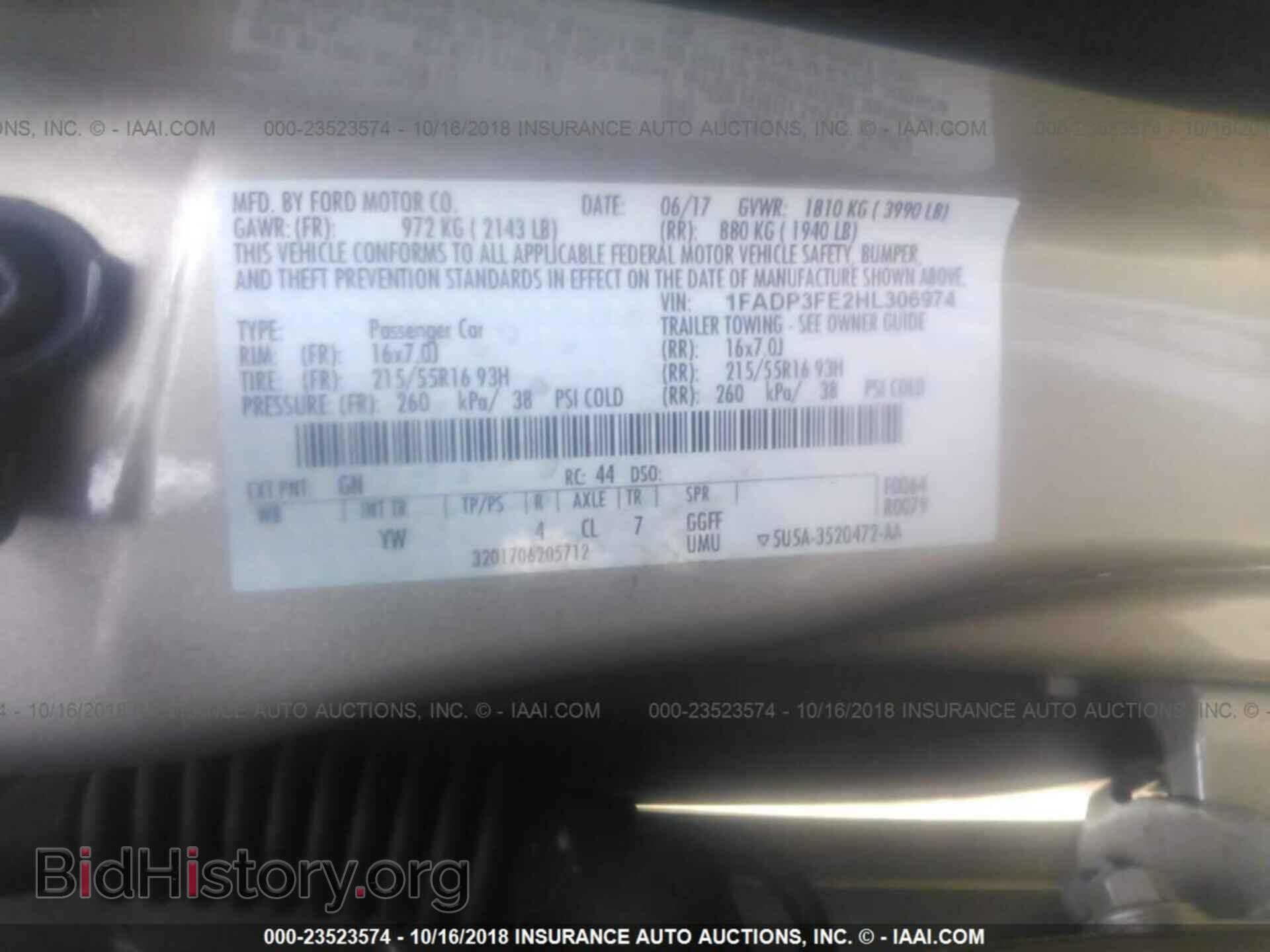 2017 Ford Focus - VIN: 1FADP3FE2HL306974 - Photo 9