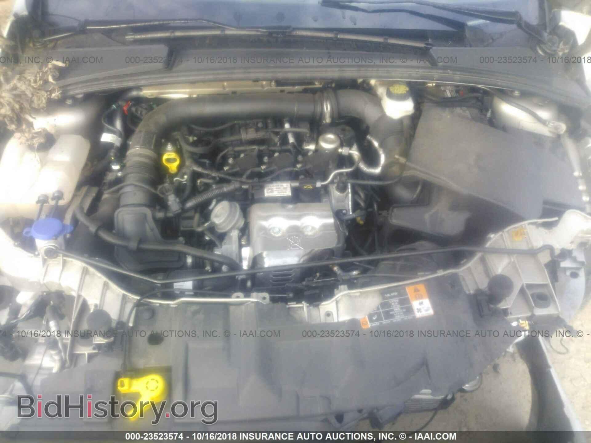 2017 Ford Focus - VIN: 1FADP3FE2HL306974 - Photo 10