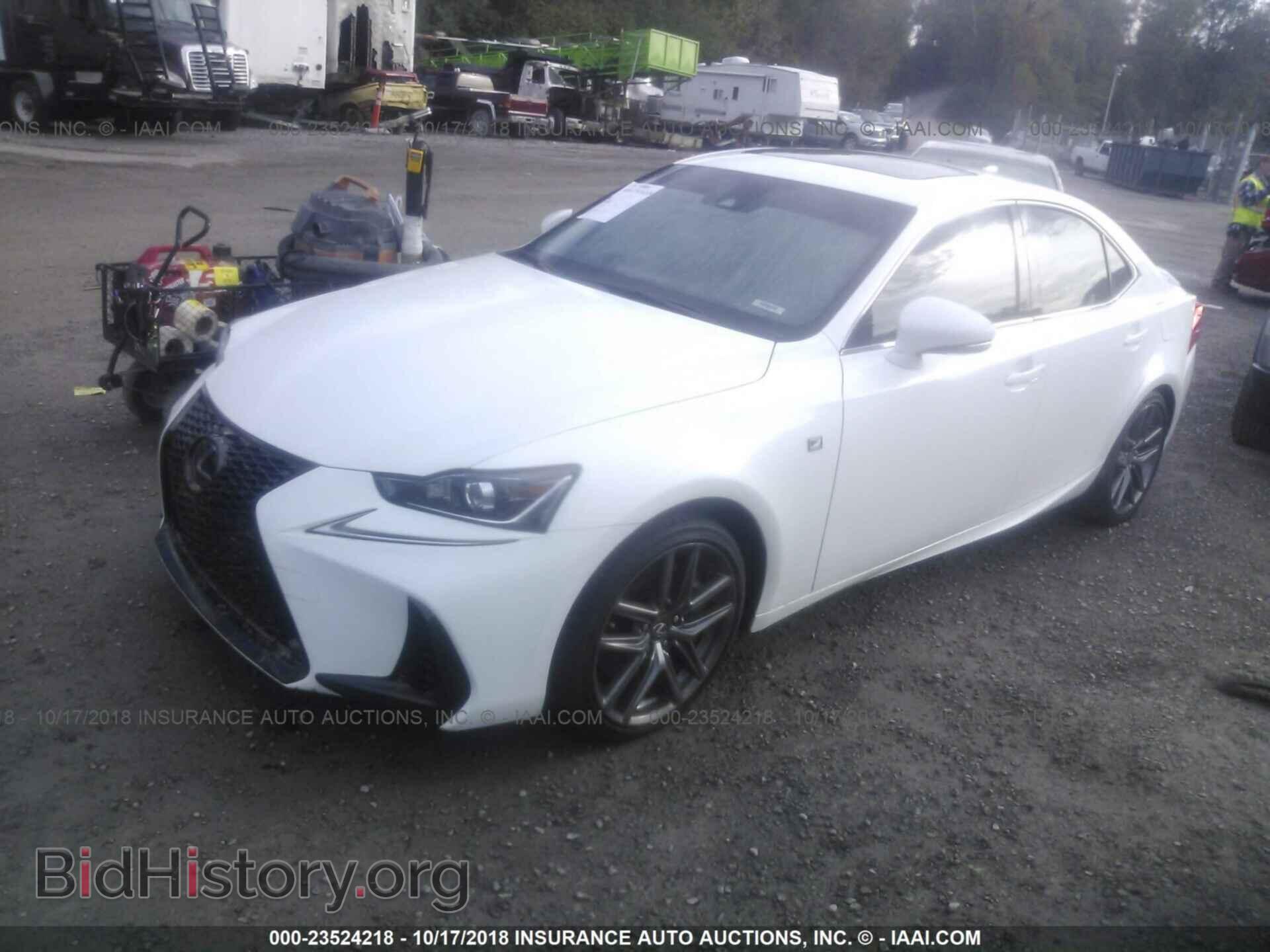 2018 Lexus Is - VIN: JTHBA1D24J5067520 - Фото 2