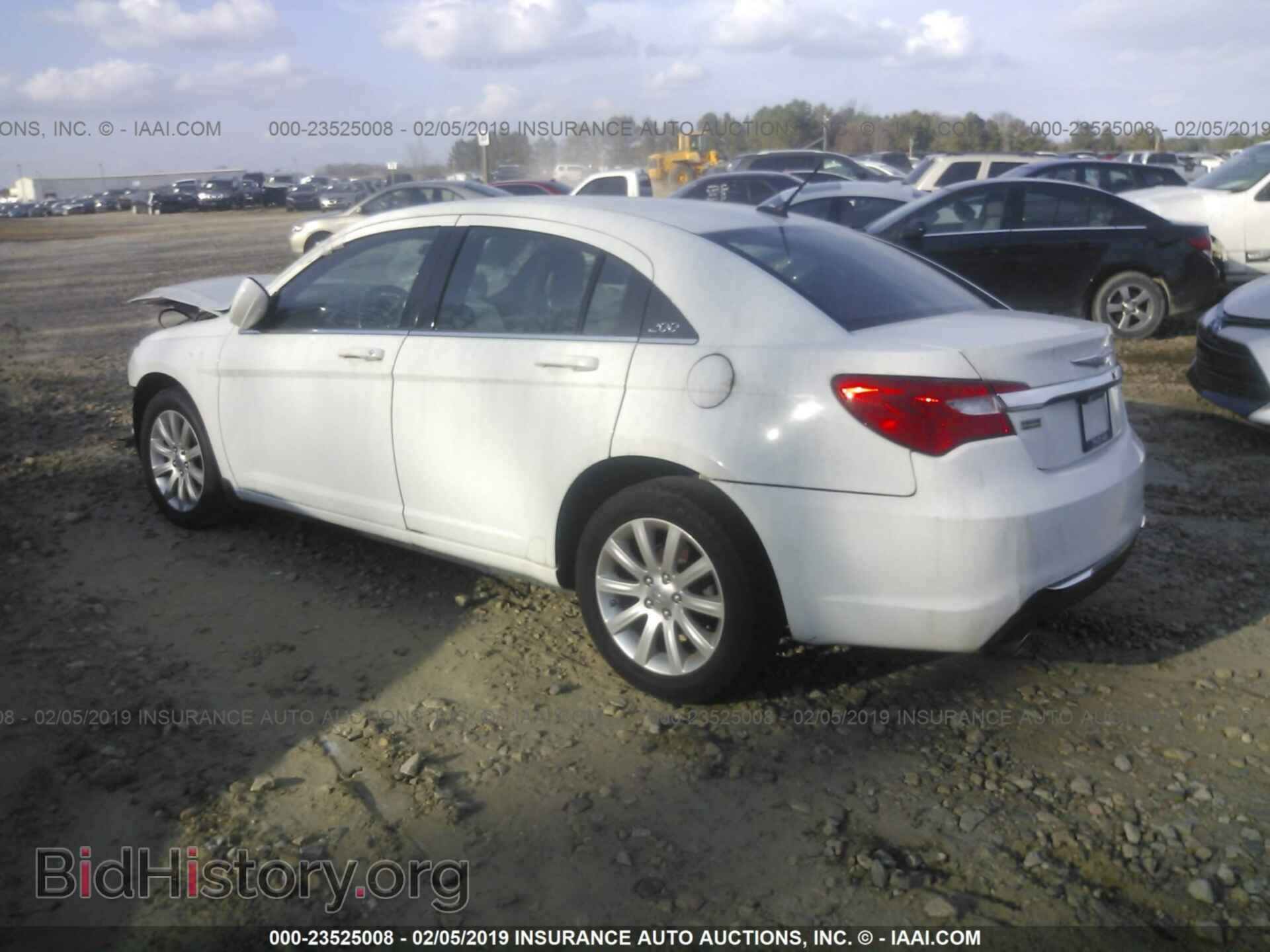 2013 CHRYSLER 200 - VIN: 1C3CCBBG0DN559796 - Photo 3