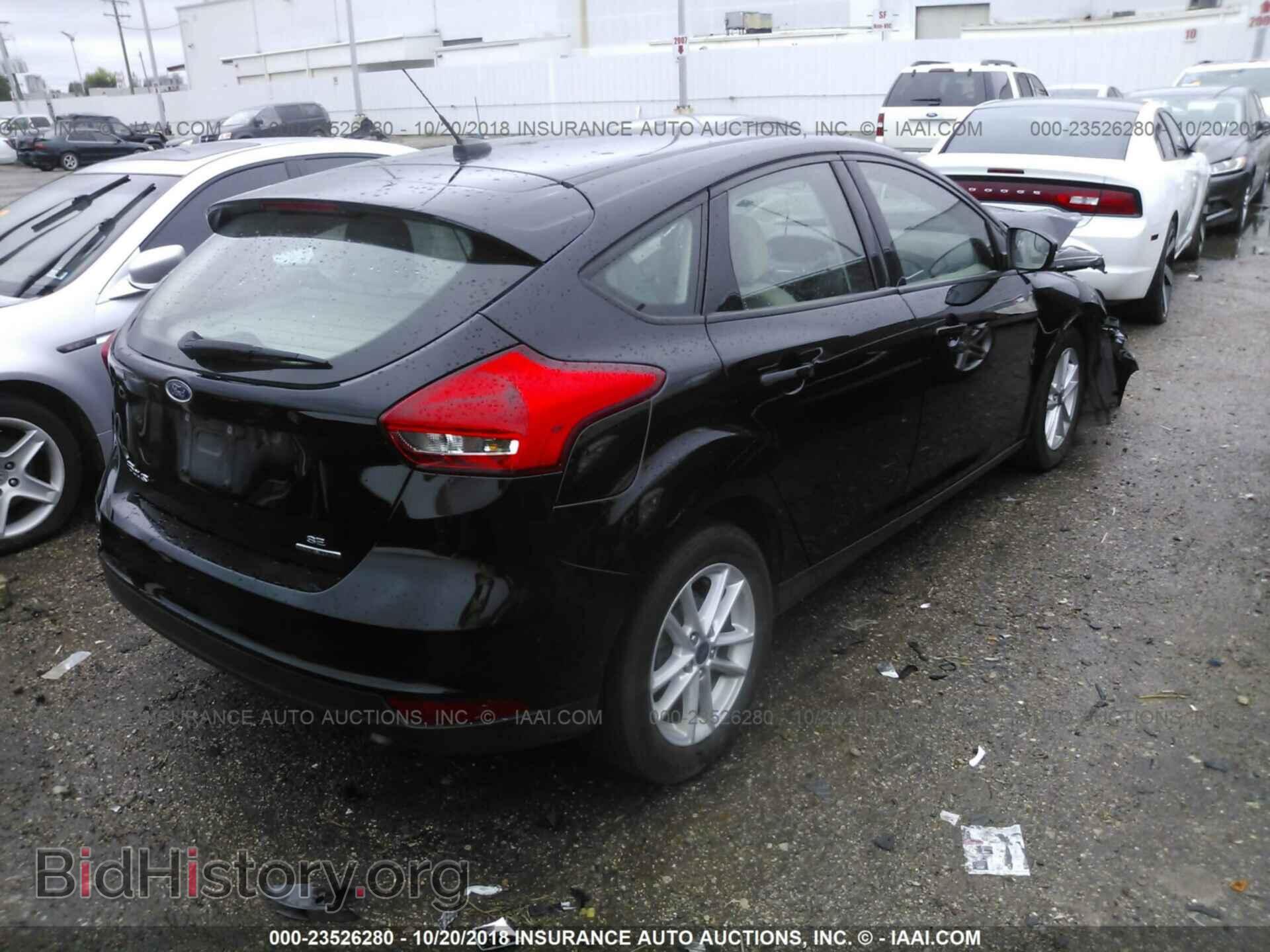 2016 Ford Focus - VIN: 1FADP3K25GL294233 - Фото 4