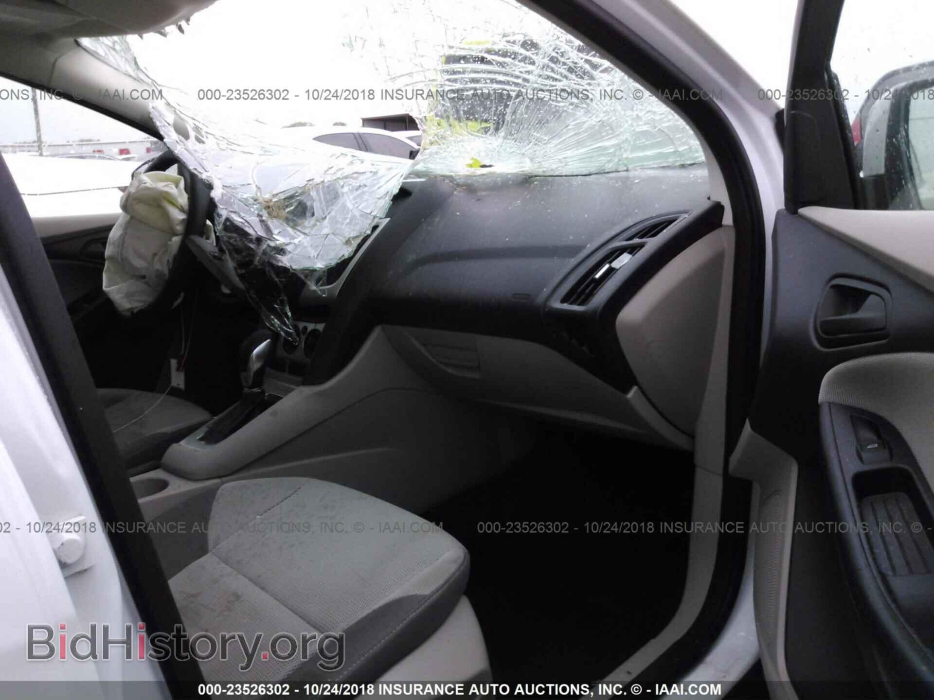 2012 Ford Focus - VIN: 1FAHP3F20CL189086 - Фото 5