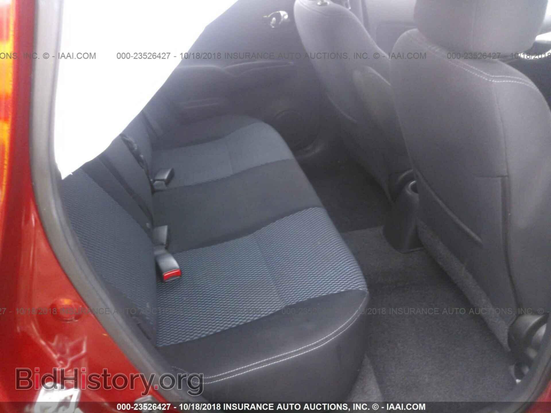 2015 Nissan Versa note - VIN: 3N1CE2CP7FL402311 - Фото 8