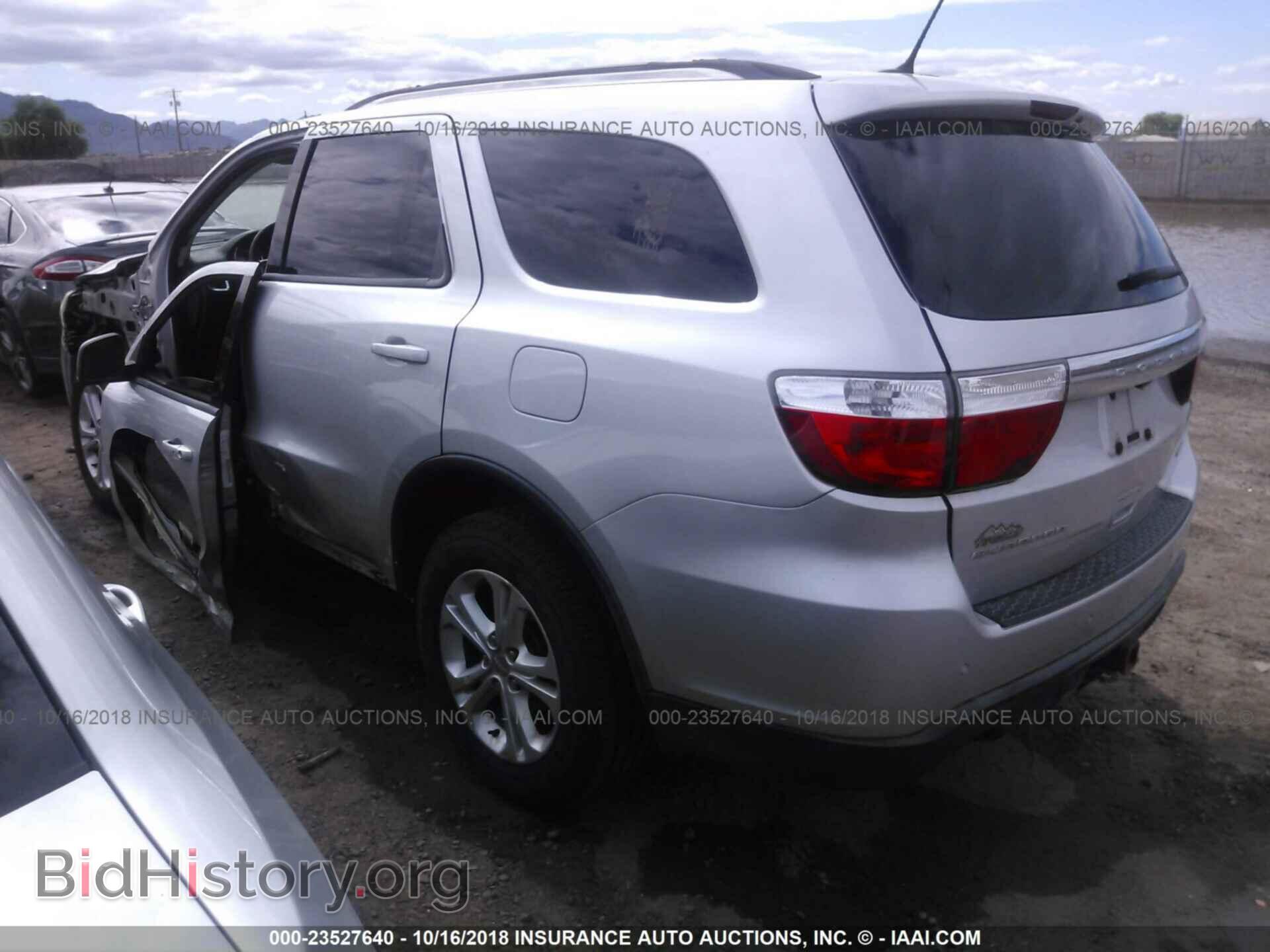 2011 Dodge Durango - VIN: 1D4SD4GT3BC651471 - Photo 3