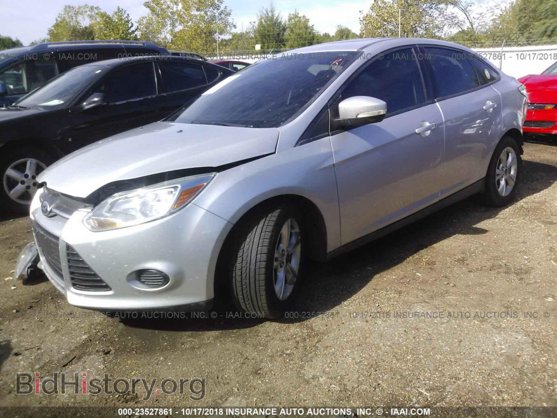 2013 Ford Focus - VIN: 1FADP3F27DL326346 - Photo 2