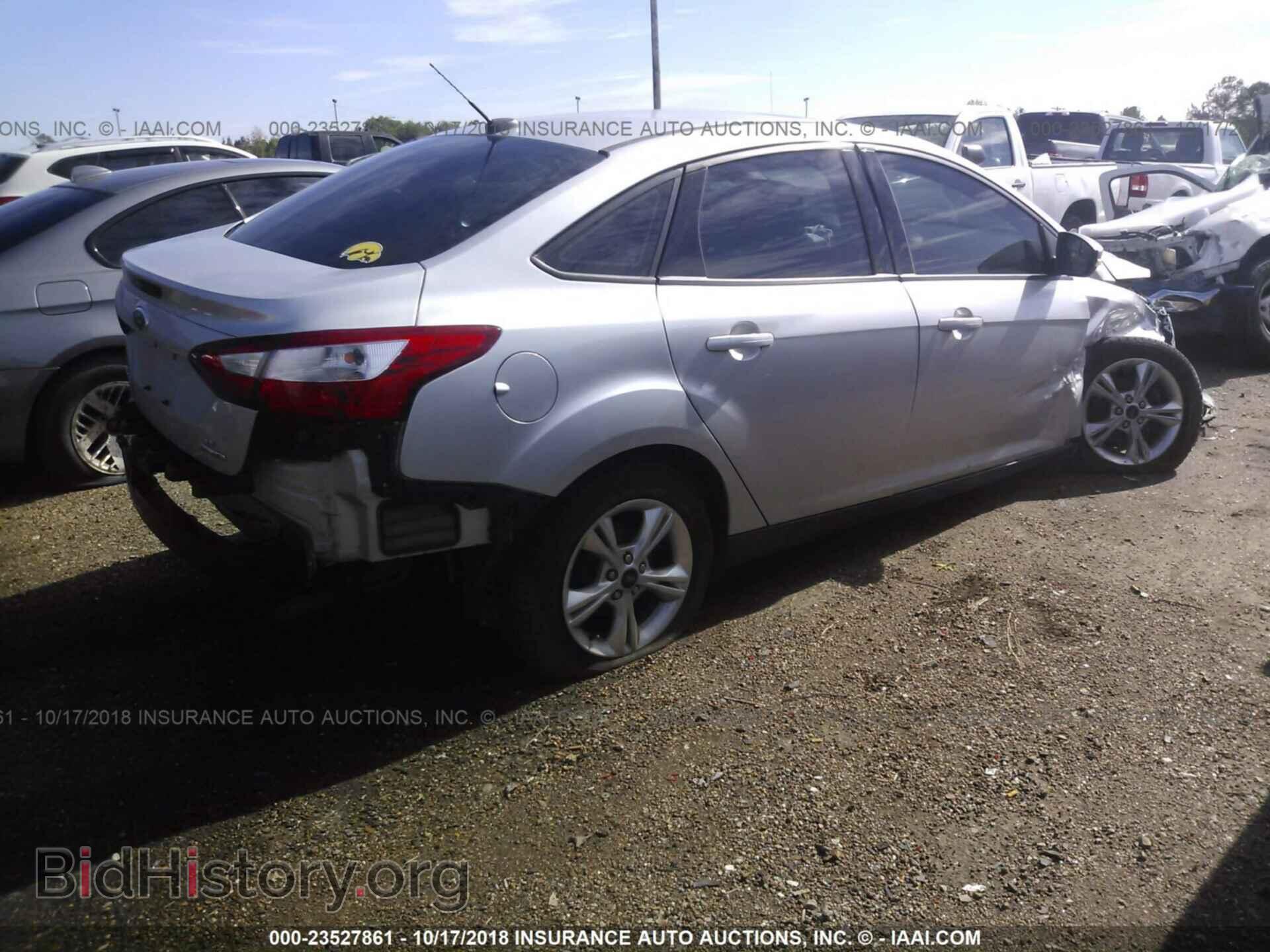 2013 Ford Focus - VIN: 1FADP3F27DL326346 - Photo 4