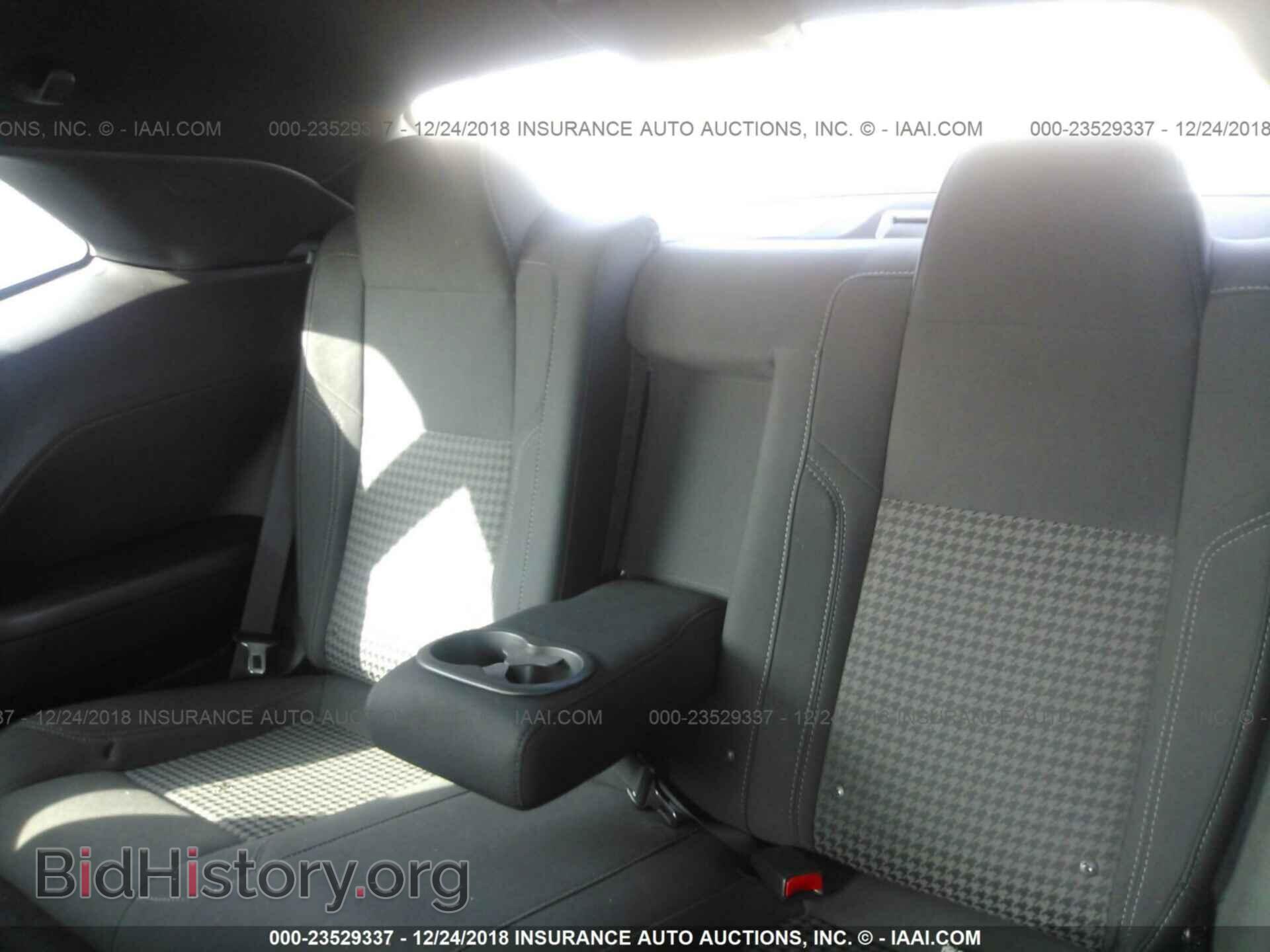 2016 Dodge Challenger - VIN: 2C3CDZAG4GH309613 - Photo 8