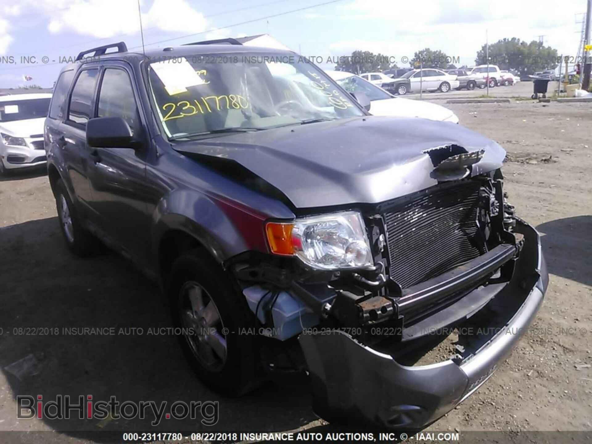 Фотография 1FMCU0D78BKB23363 - FORD ESCAPE 2011