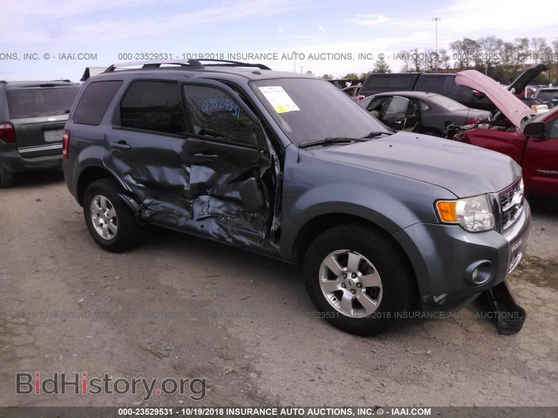 Photo 1FMCU0E72CKB13282 - Ford Escape 2012