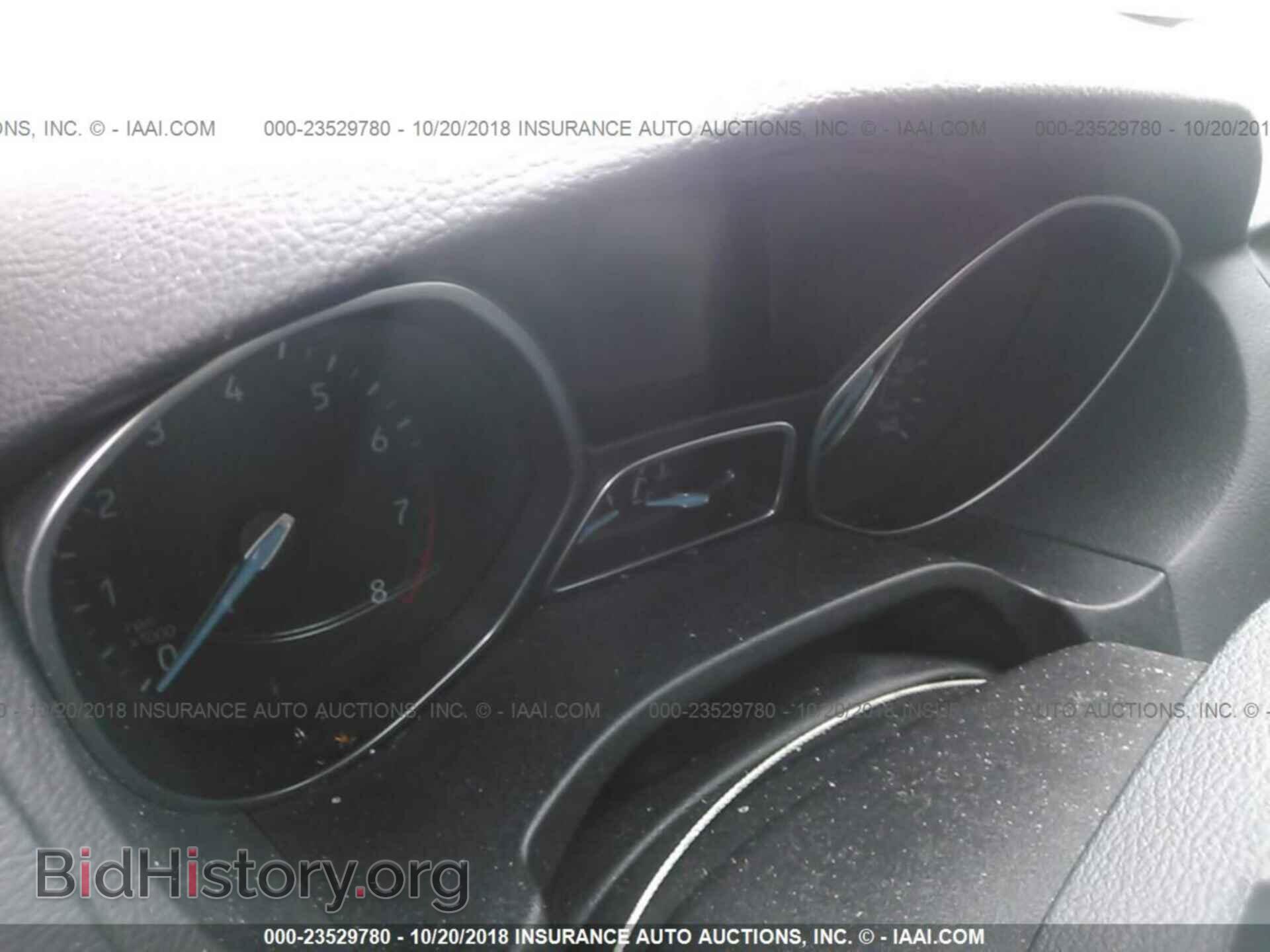 2015 Ford Focus - VIN: 1FADP3F21FL206772 - Photo 7