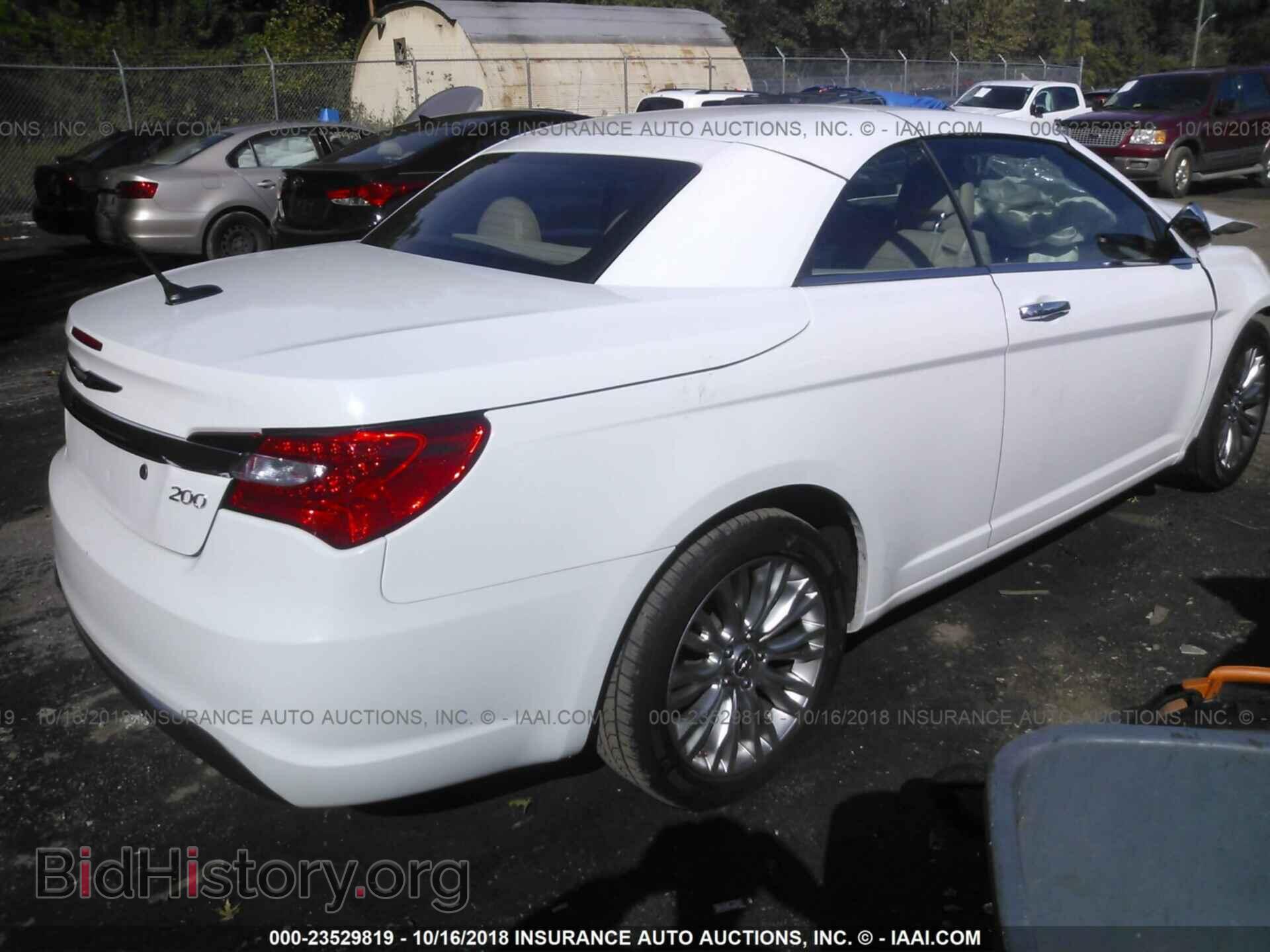 2012 CHRYSLER 200 - VIN: 1C3BCBFG2CN144368 - Фото 4