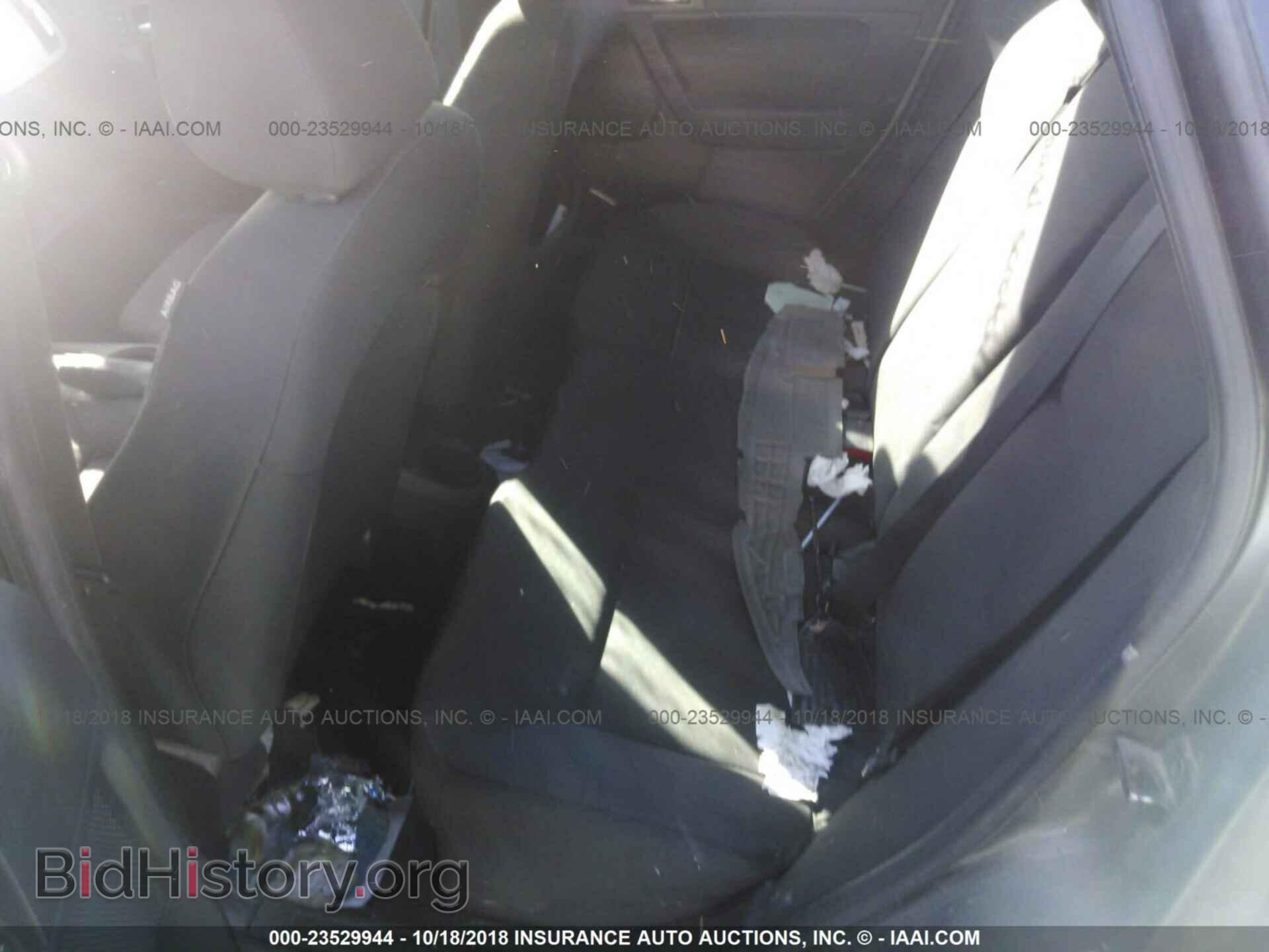 2011 FORD FOCUS - VIN: 1FAHP3GNXBW166811 - Фото 8