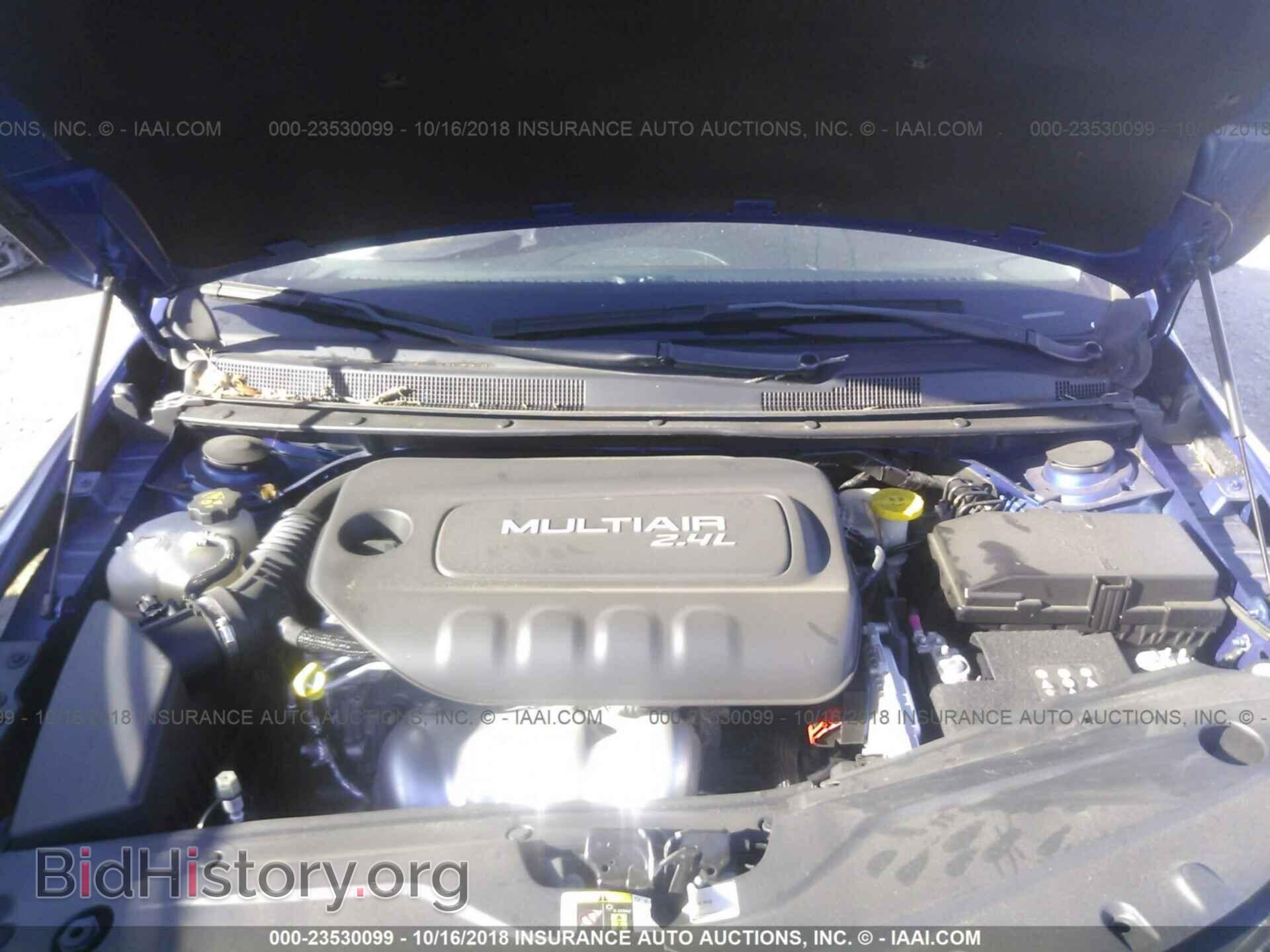2016 Chrysler 200 - VIN: 1C3CCCAB8GN167780 - Photo 10