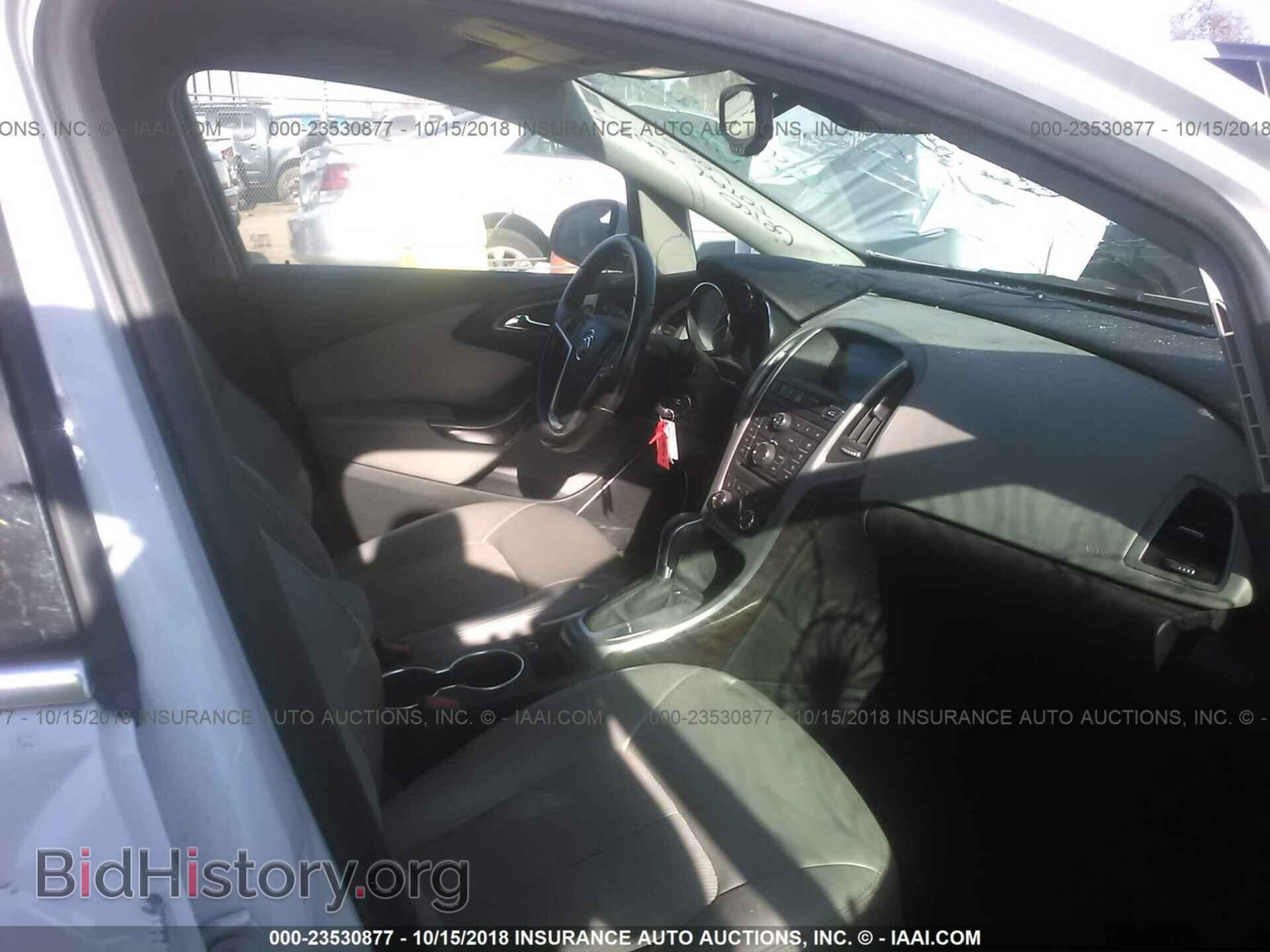 2014 Buick Verano - VIN: 1G4PR5SK2E4177404 - Photo 5