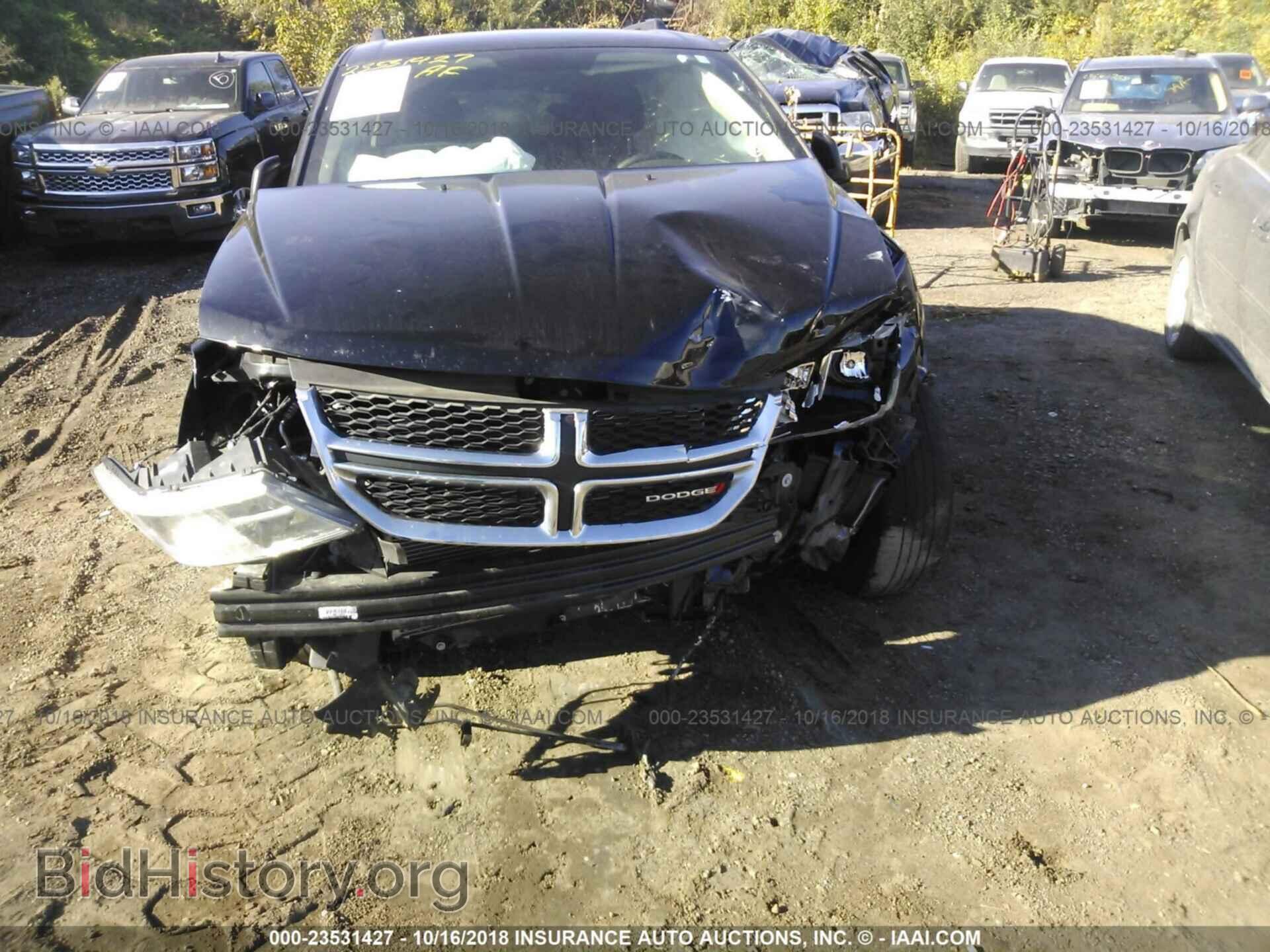 2018 Dodge Journey - VIN: 3C4PDCAB3JT345645 - Фото 6