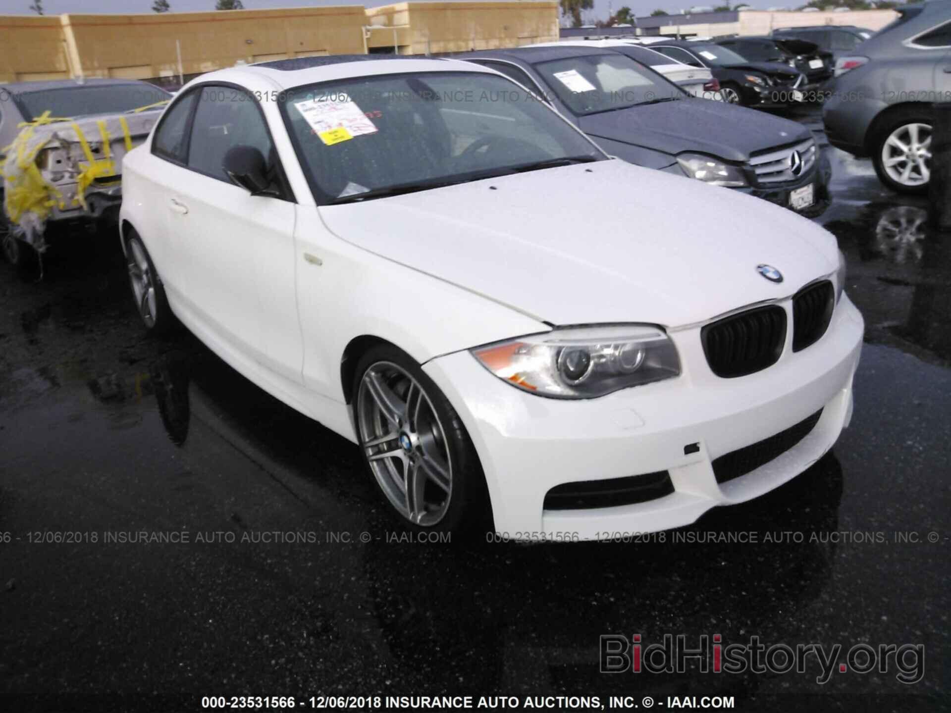 Photo WBAUC9C52DVM13807 - Bmw 135 2013