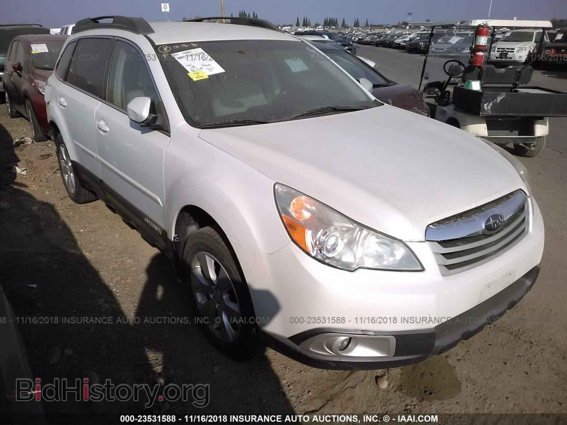 Фотография 4S4BRBCC9B3406629 - Subaru Outback 2011