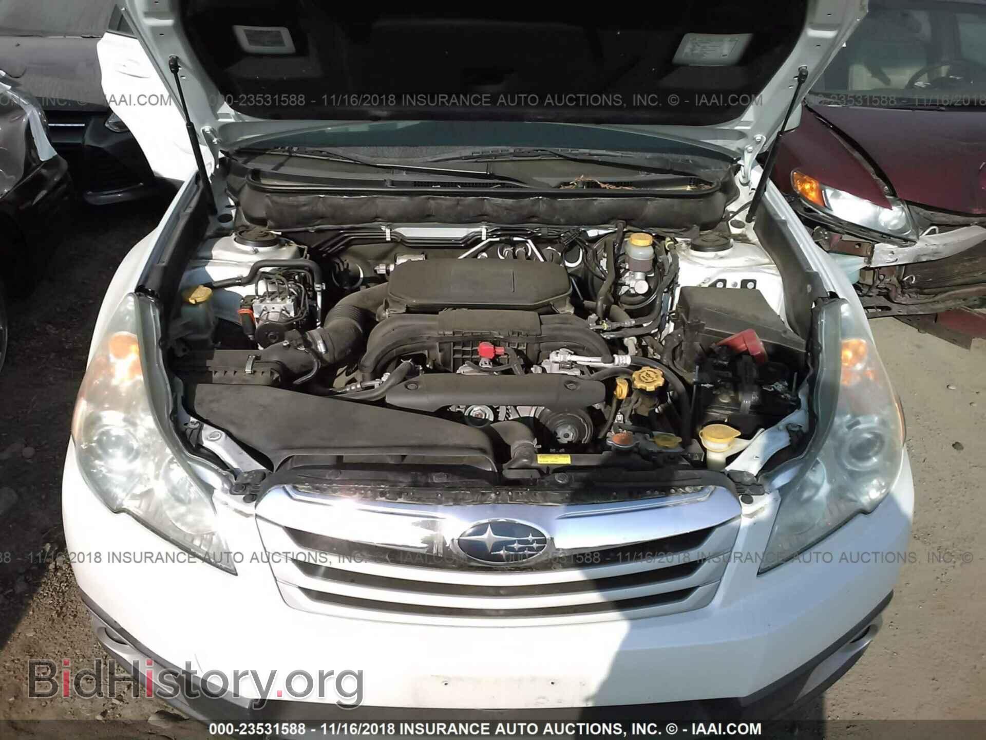 2011 Subaru Outback - VIN: 4S4BRBCC9B3406629 - Фото 10