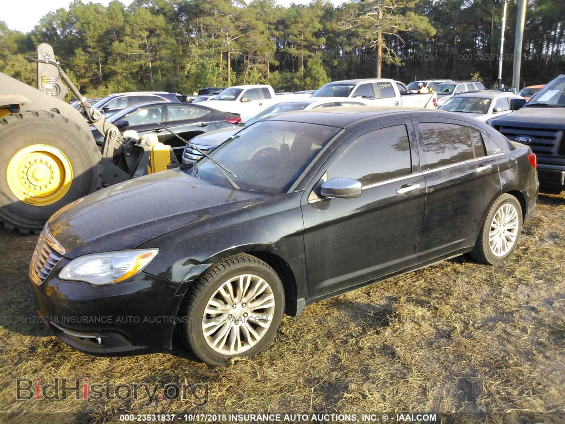 2012 CHRYSLER 200 - VIN: 1C3CCBCBXCN168558 - Photo 2