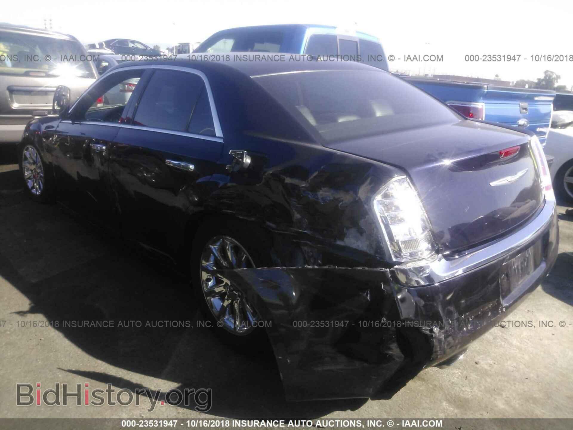 2012 CHRYSLER 300C - VIN: 2C3CCAET8CH268067 - Photo 3