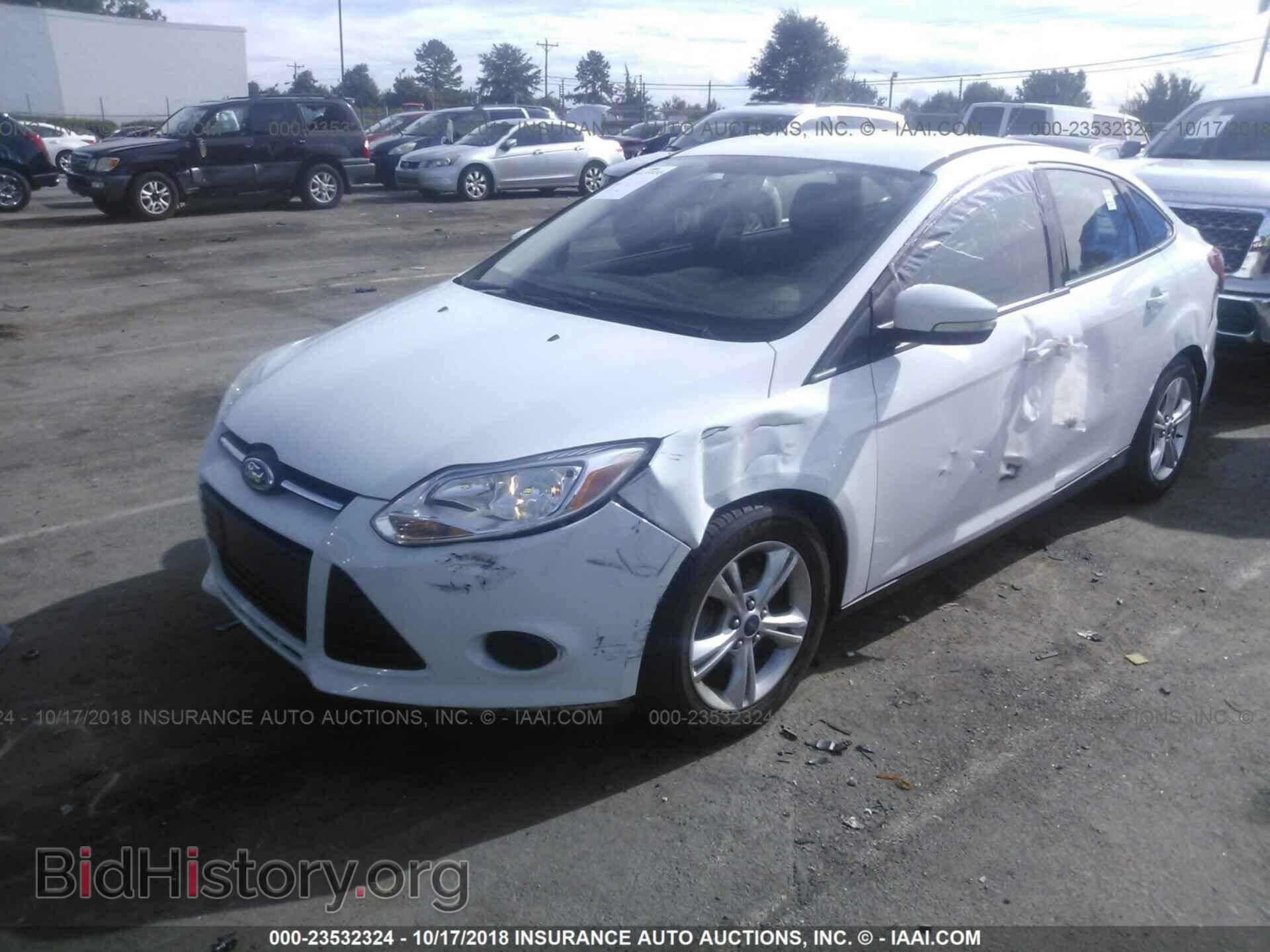 2014 Ford Focus - VIN: 1FADP3F20EL171463 - Фото 2
