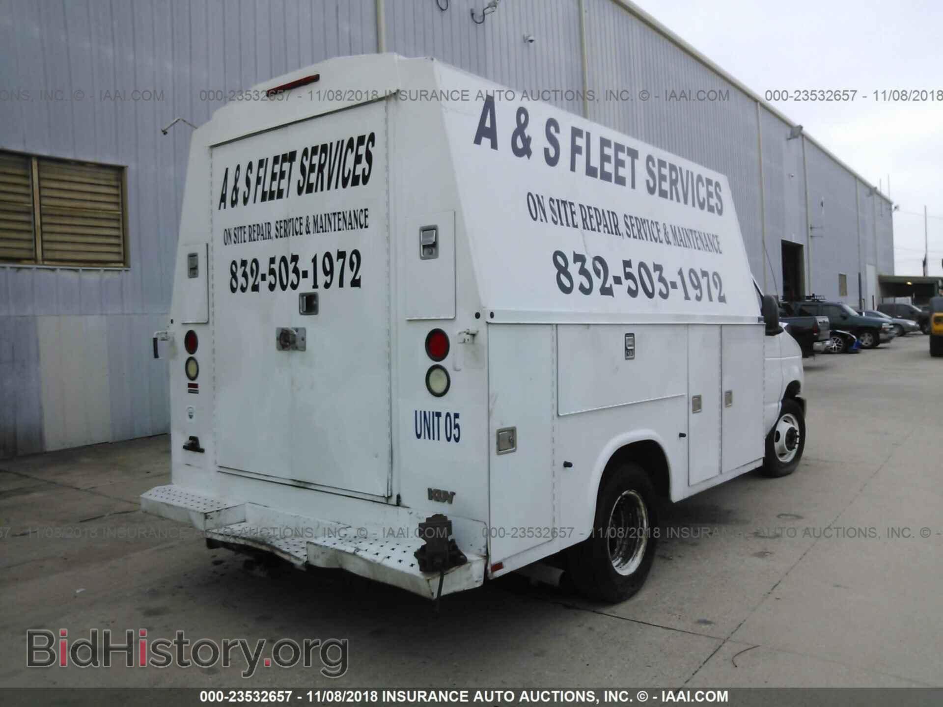 2012 Ford Econoline - VIN: 1FDWE3FLXCDA02510 - Photo 4