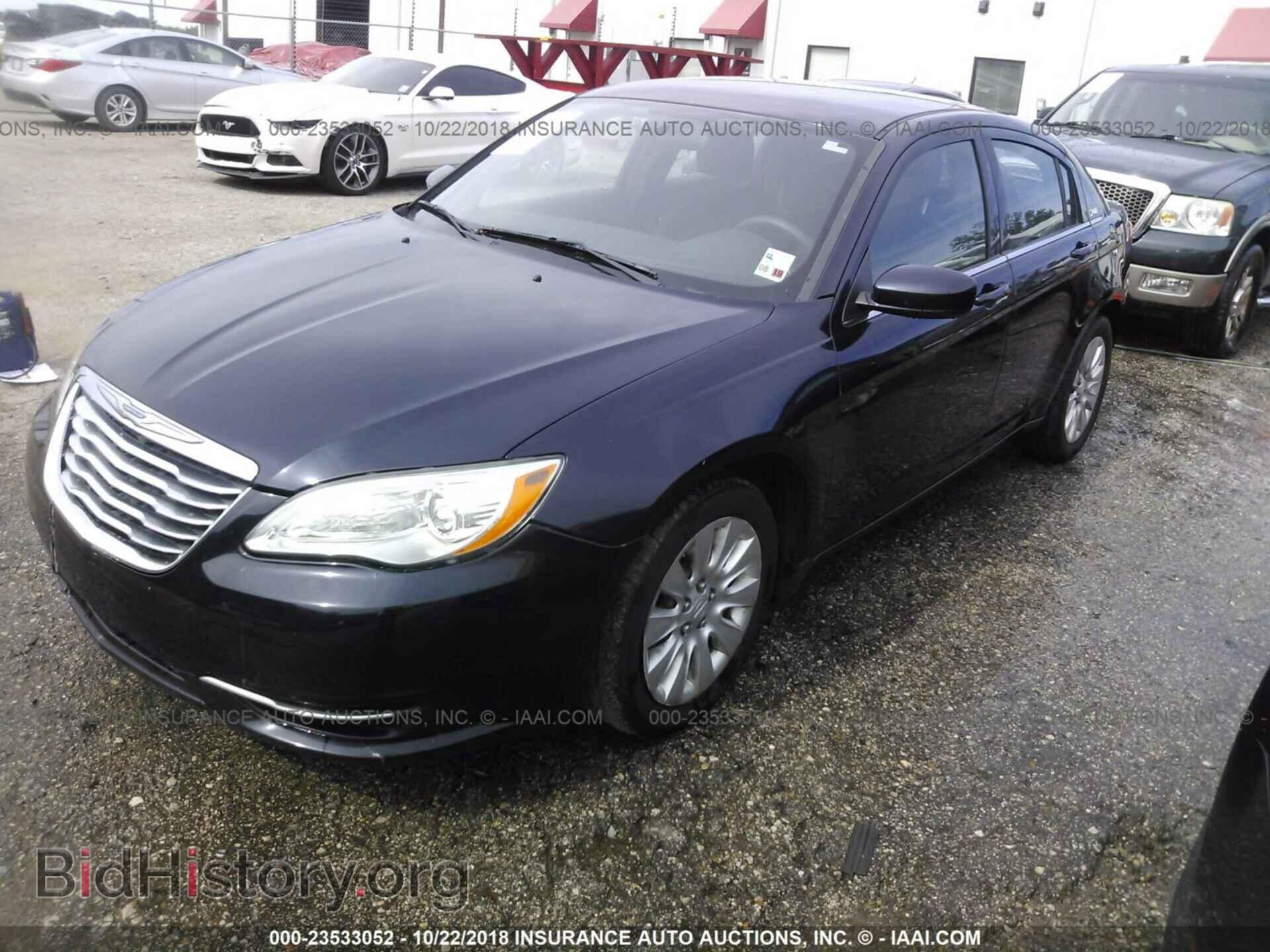 2012 Chrysler 200 - VIN: 1C3CCBAB1CN131627 - Photo 2