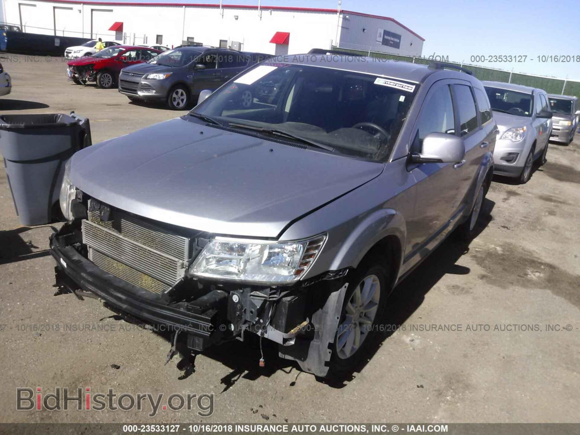 2017 Dodge Journey - VIN: 3C4PDDBG8HT574445 - Фото 2