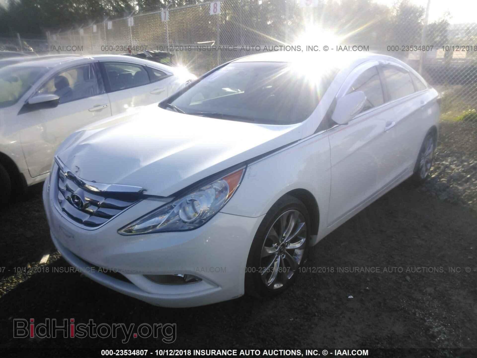 2012 Hyundai Sonata - VIN: 5NPEC4AB1CH369459 - Фото 2
