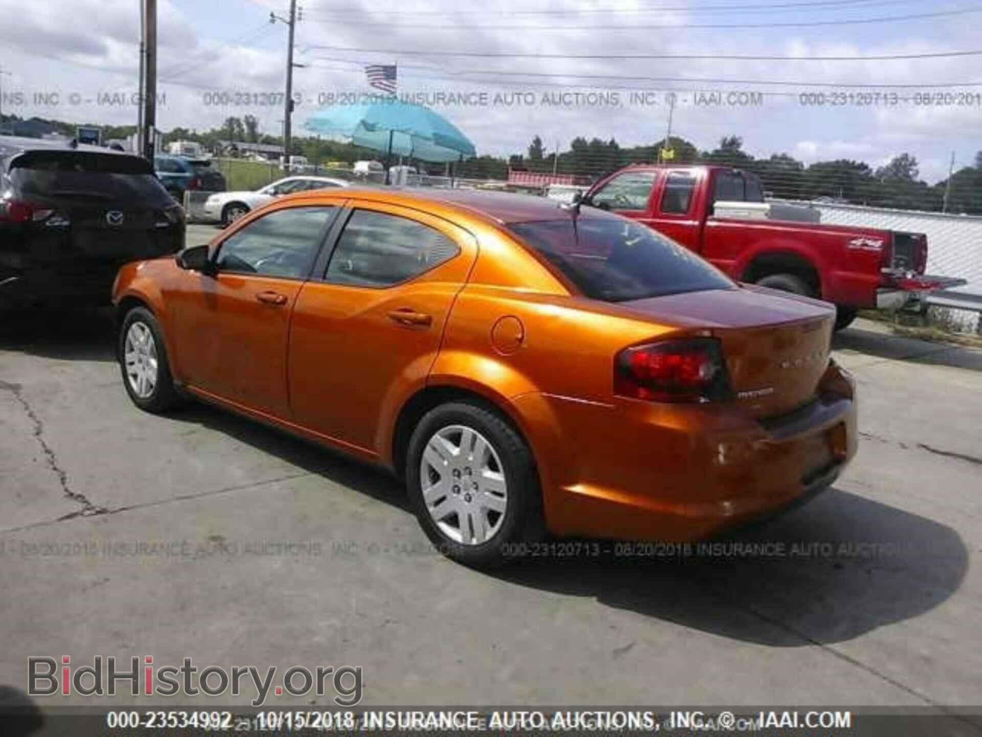2011 Dodge Avenger - VIN: 1B3BD4FB1BN609375 - Фото 3