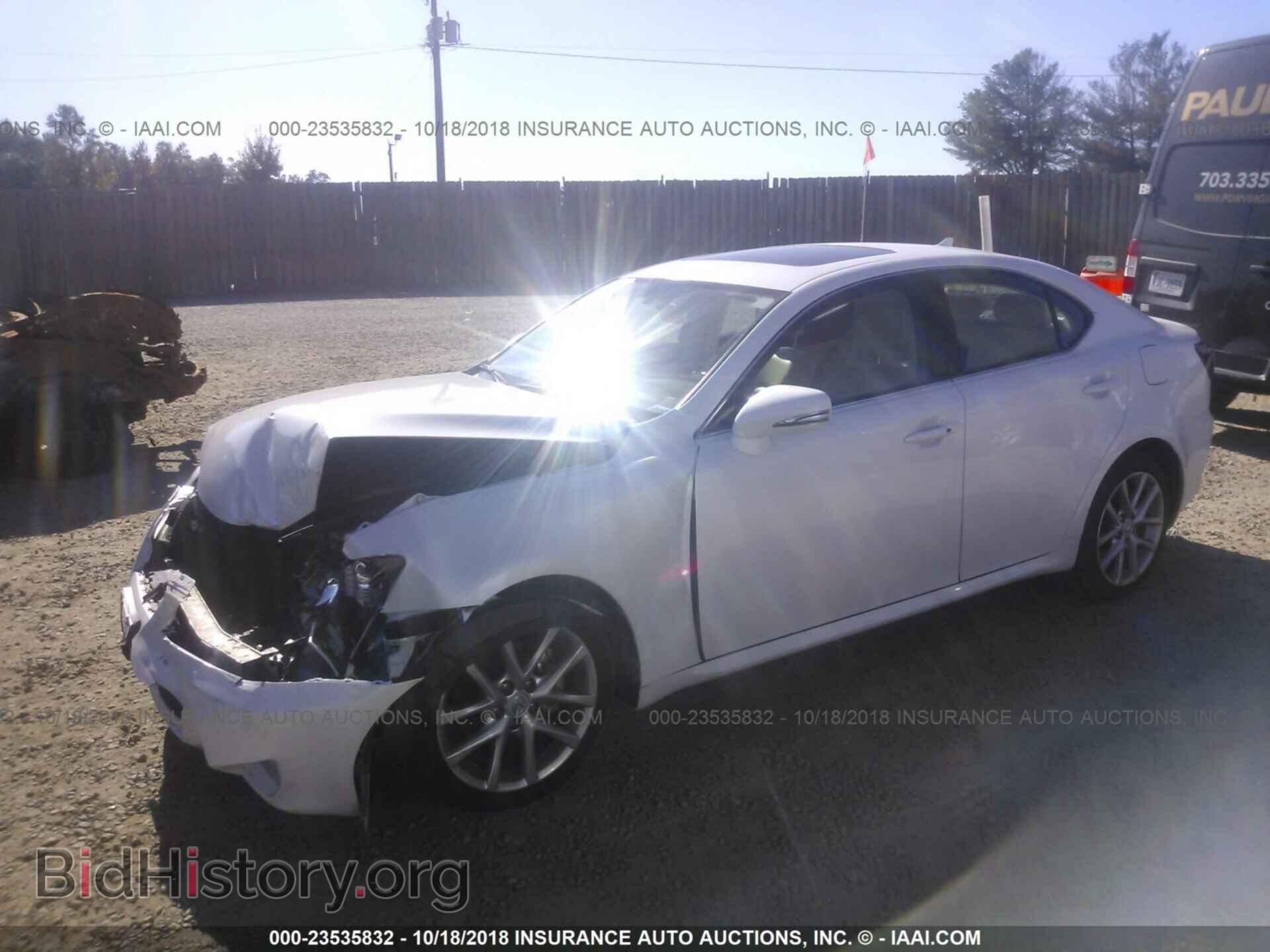 2011 LEXUS IS - VIN: JTHCF5C21B5050691 - Photo 2