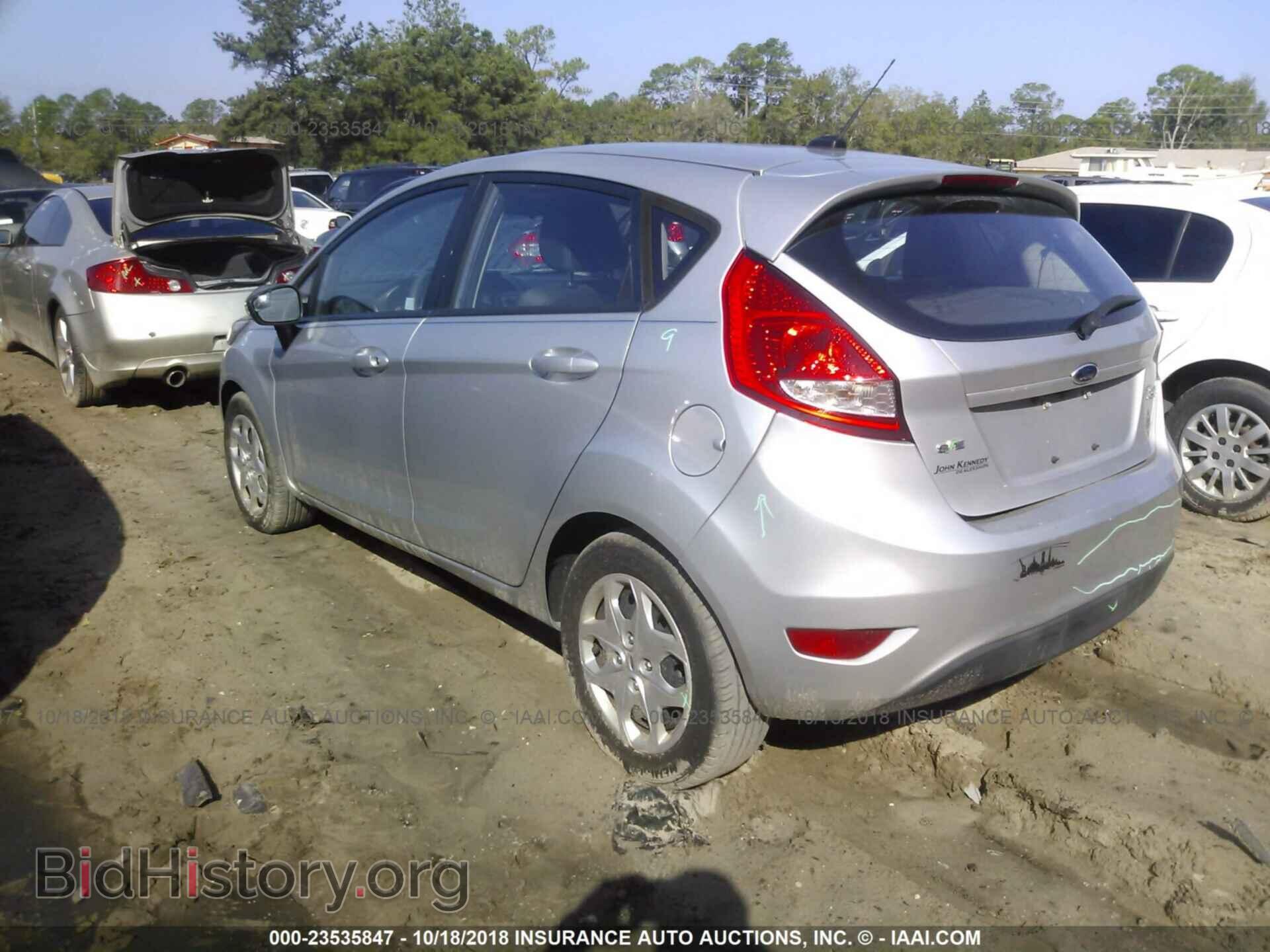 2013 Ford Fiesta - VIN: 3FADP4EJ9DM191416 - Фото 3