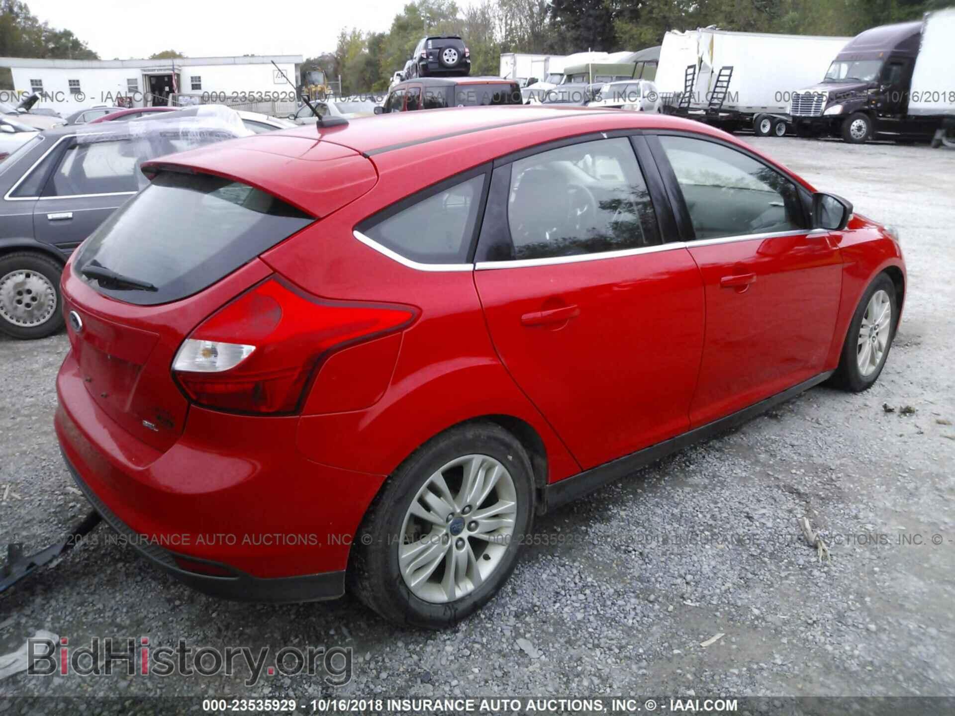 2012 Ford Focus - VIN: 1FAHP3M28CL344356 - Фото 4