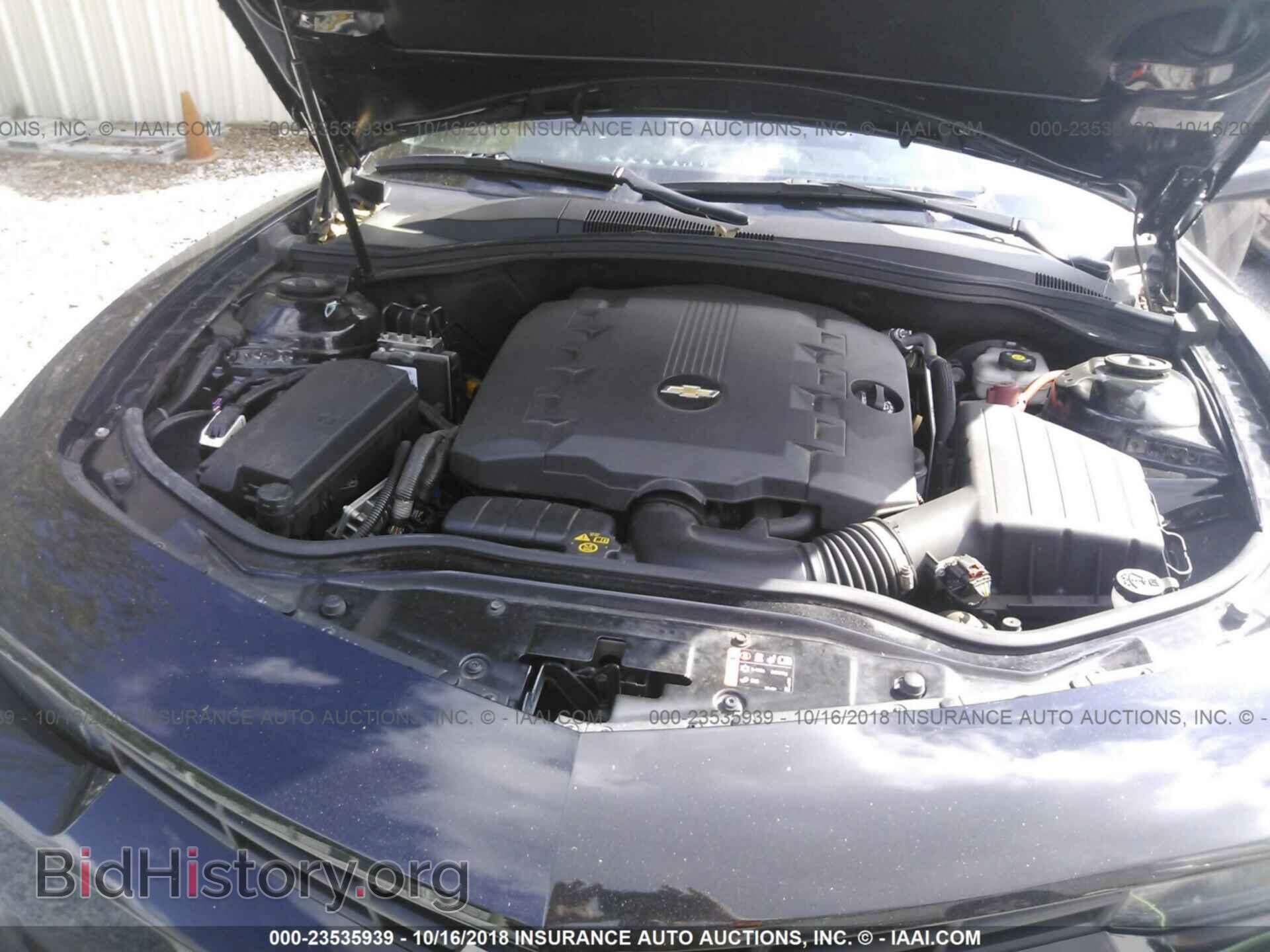 2015 Chevrolet Camaro - VIN: 2G1FB1E36F9301960 - Photo 10