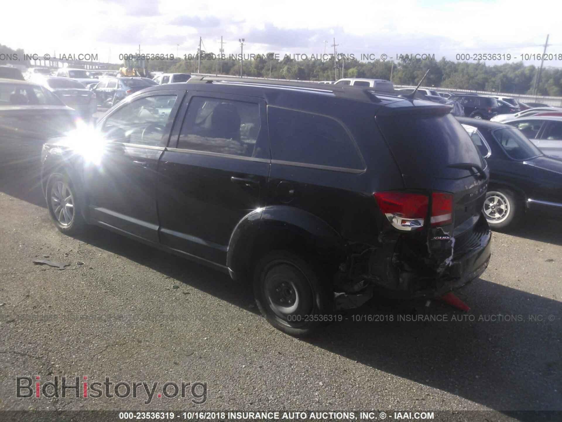 2015 Dodge Journey - VIN: 3C4PDCBGXFT742707 - Photo 3