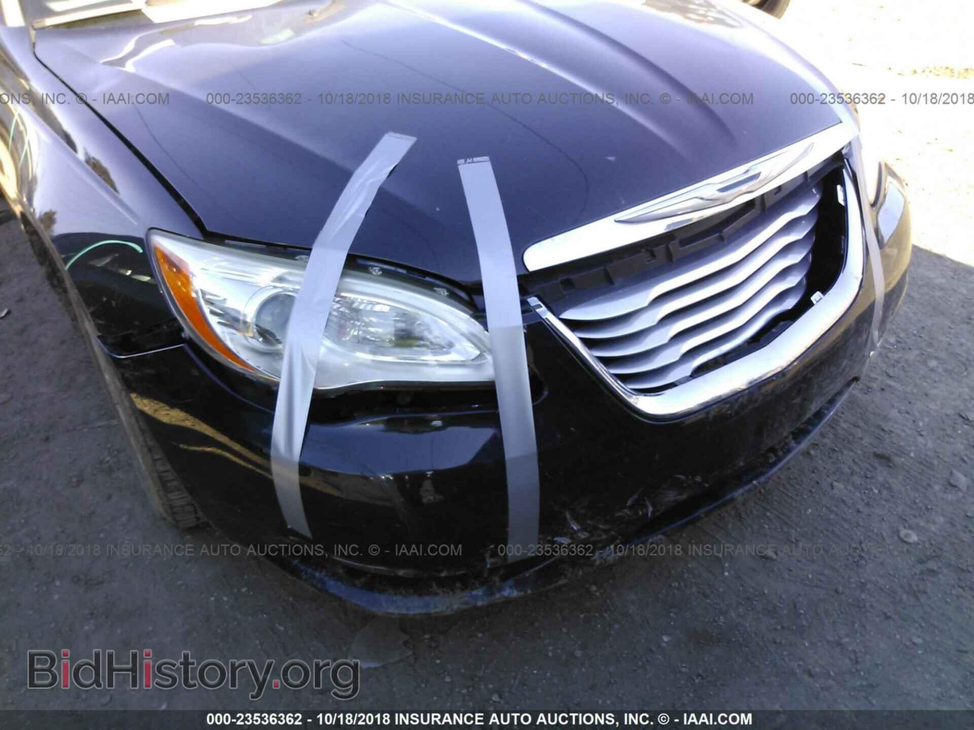 2011 Chrysler 200 - VIN: 1C3BC2FG1BN520699 - Photo 6