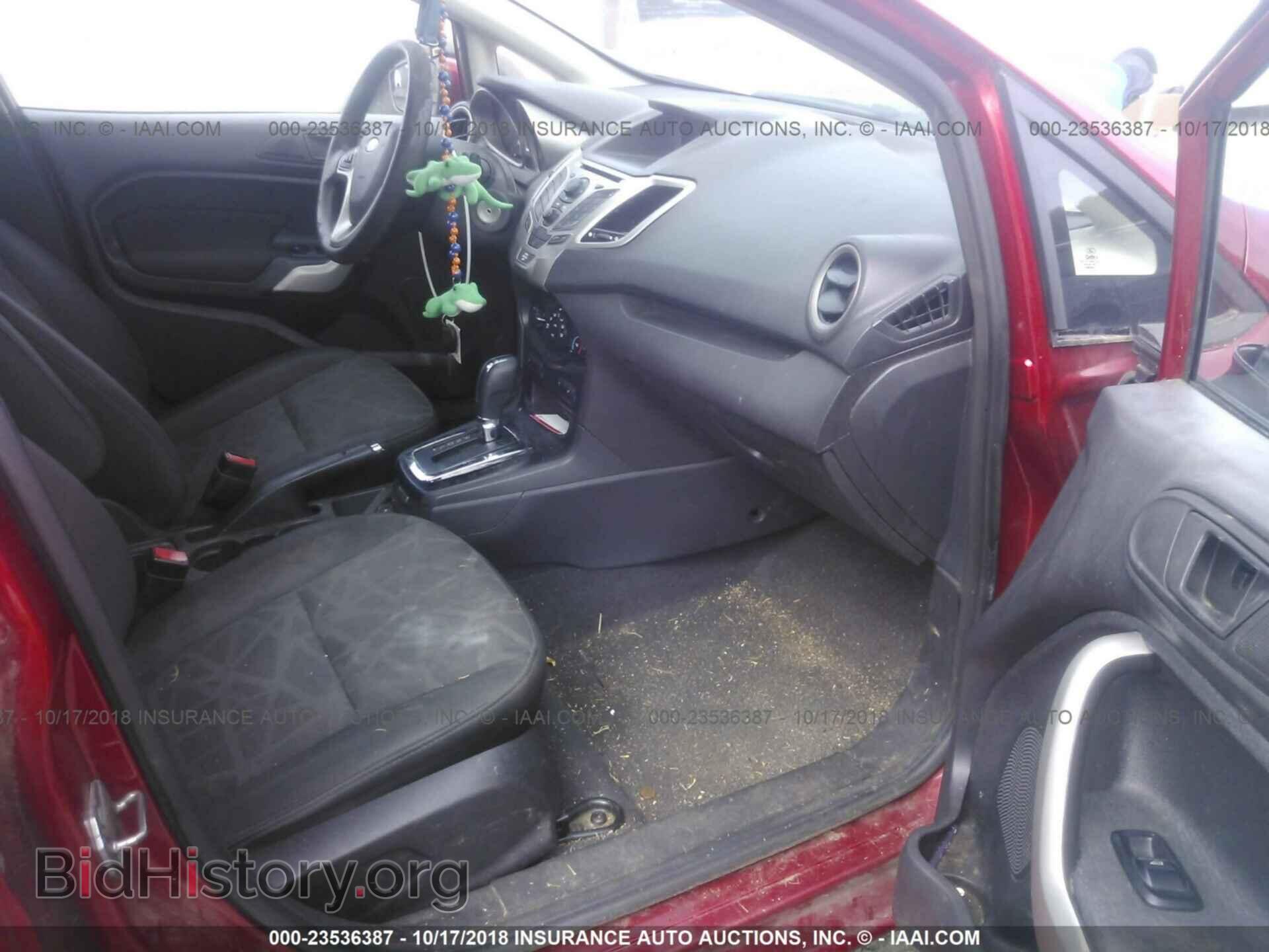 2012 Ford Fiesta - VIN: 3FADP4EJ8CM149303 - Photo 5
