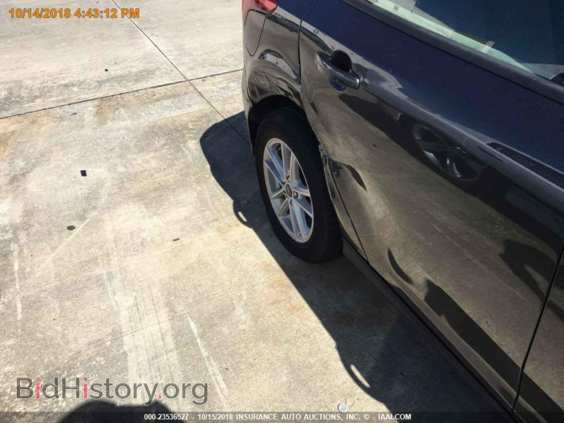2018 Ford Focus - VIN: 1FADP3K22JL252108 - Фото 16