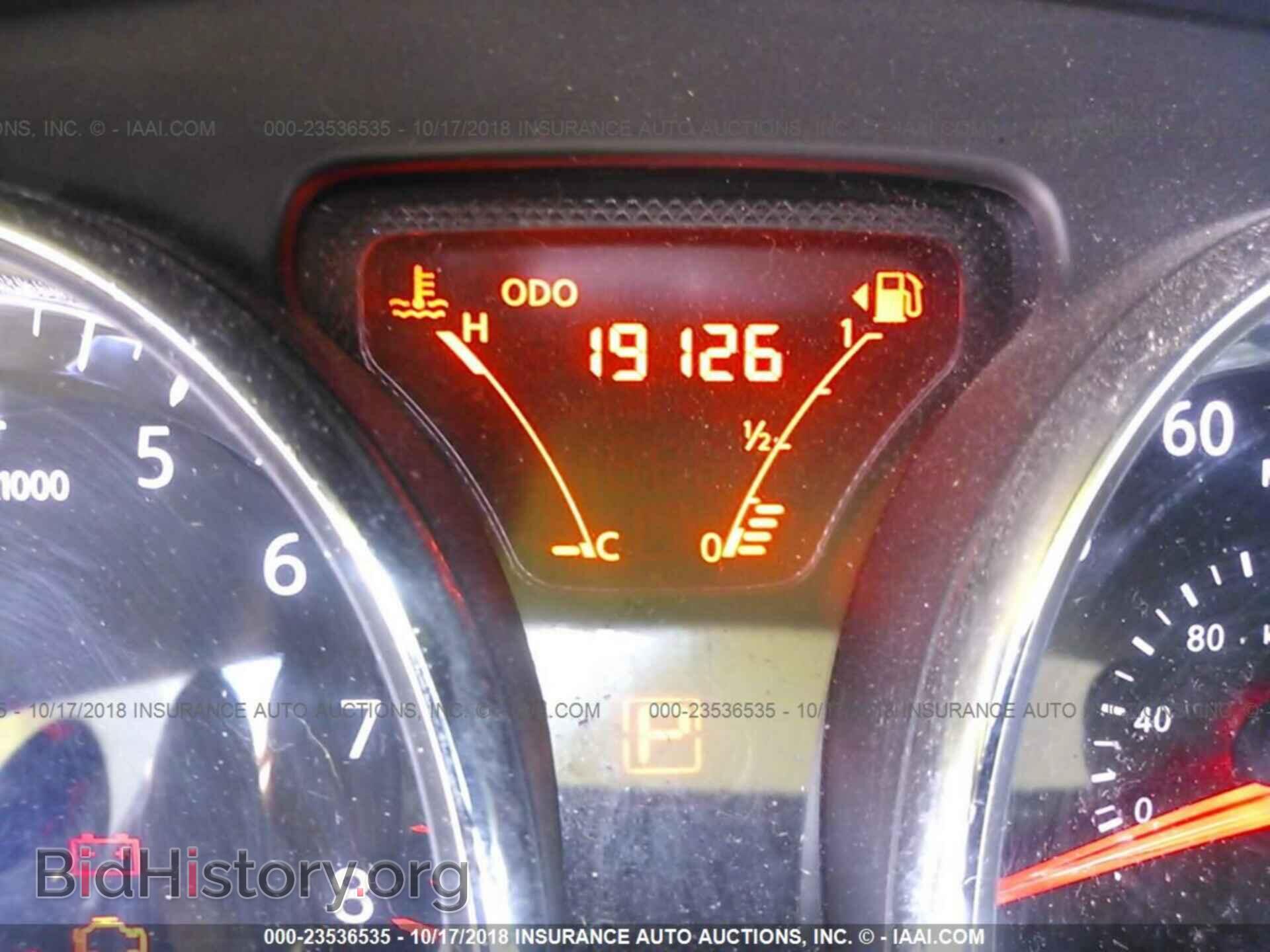 2014 Nissan Versa note - VIN: 3N1CE2CP3EL435417 - Фото 7