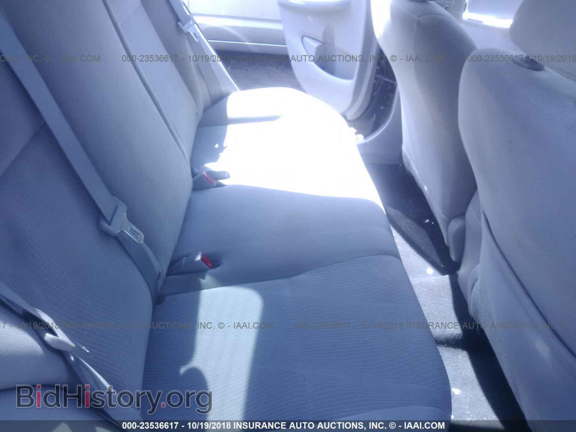 2012 Toyota Corolla - VIN: 2T1BU4EEXCC772105 - Photo 8