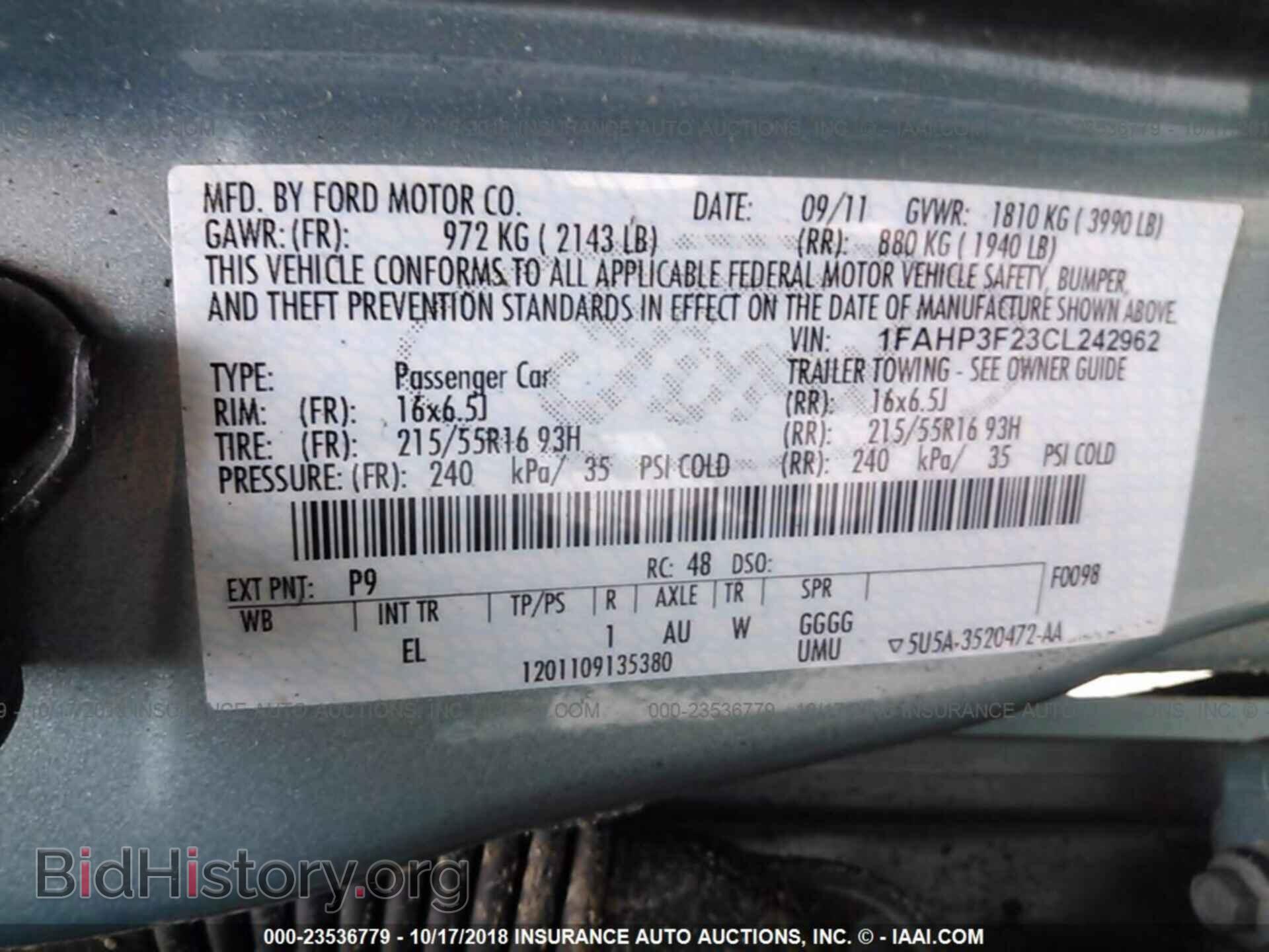 2012 Ford Focus - VIN: 1FAHP3F23CL242962 - Photo 9