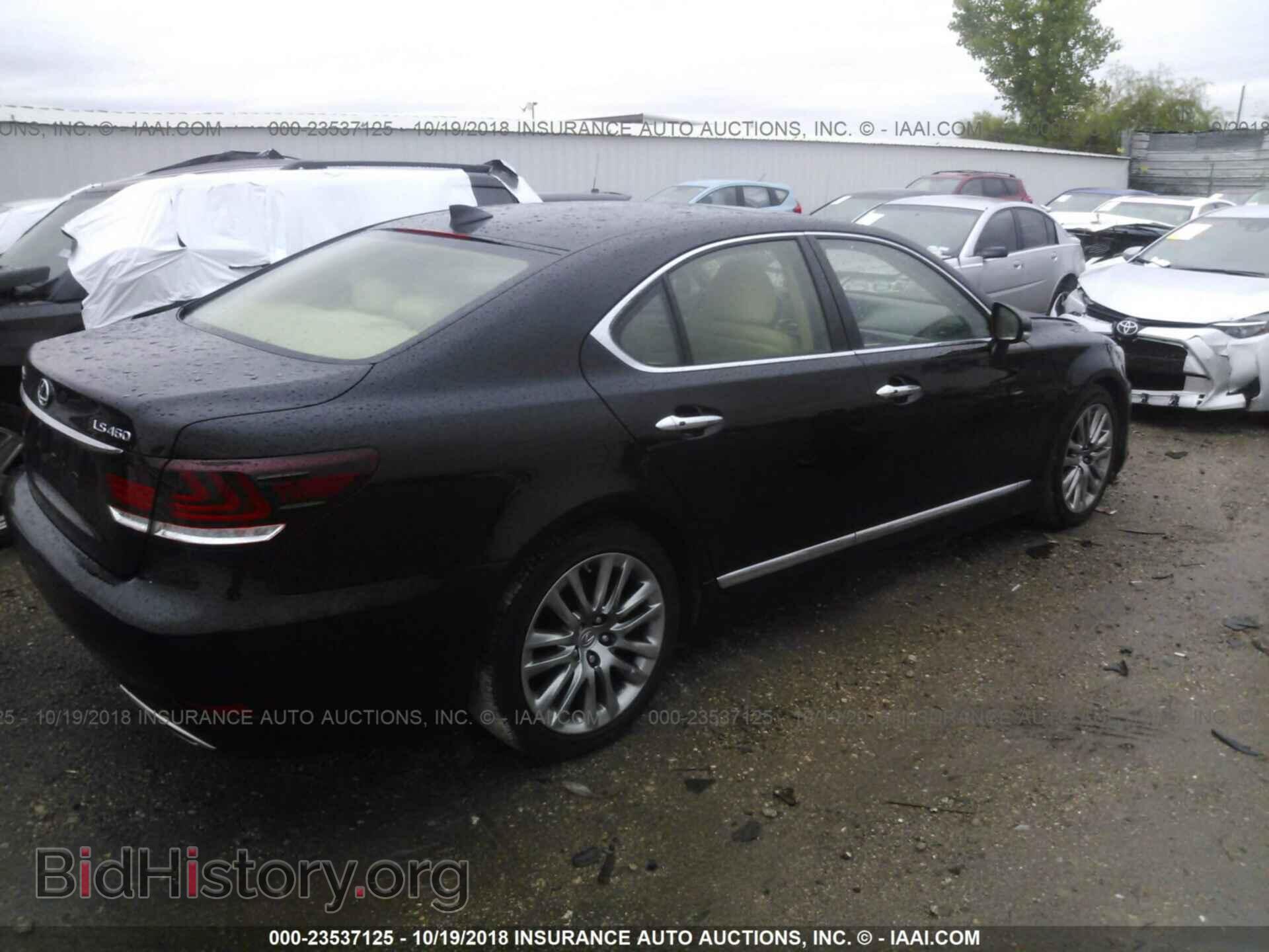 2017 LEXUS LS - VIN: JTHBL5EF4H5144061 - Photo 4