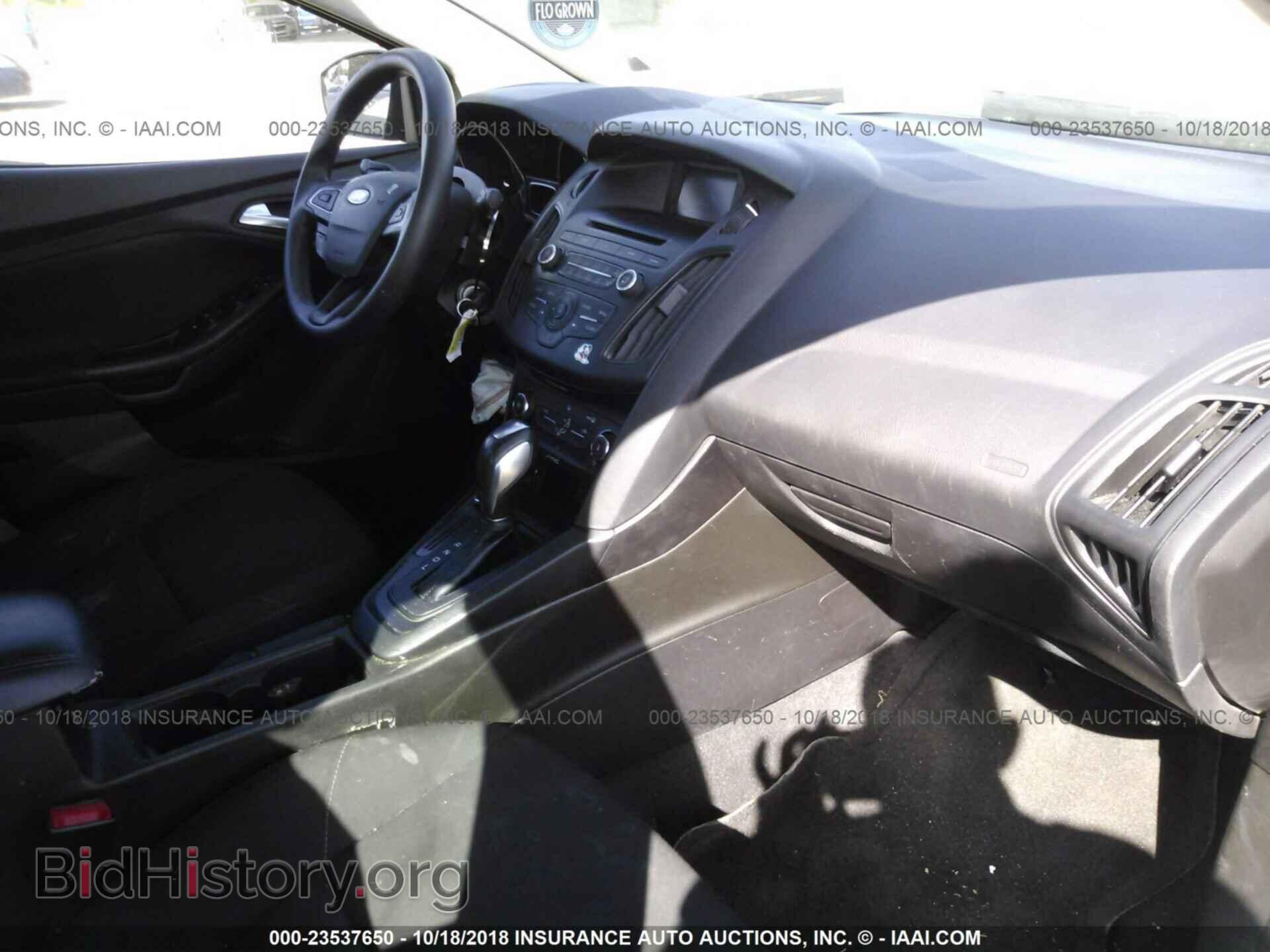2016 Ford Focus - VIN: 1FADP3F25GL287874 - Фото 5