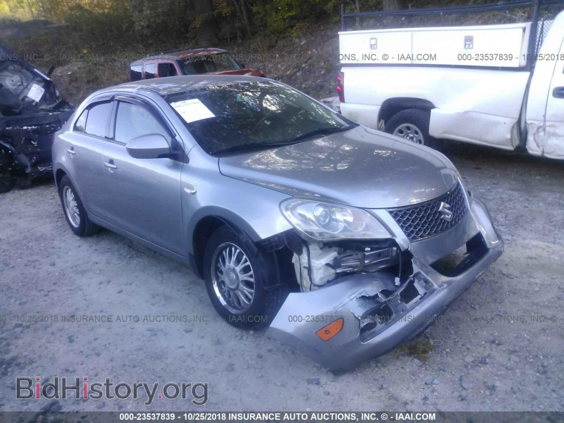 Фотография JS2RF9A1XC6100213 - Suzuki Kizashi 2012