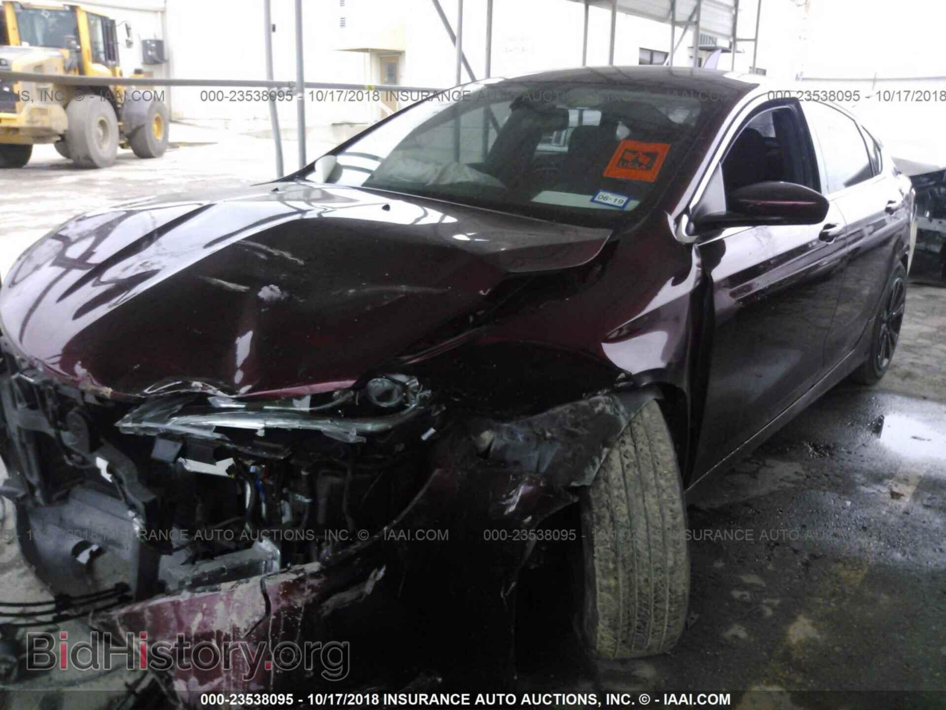 2016 CHRYSLER 200 - VIN: 1C3CCCAB3GN122830 - Фото 2