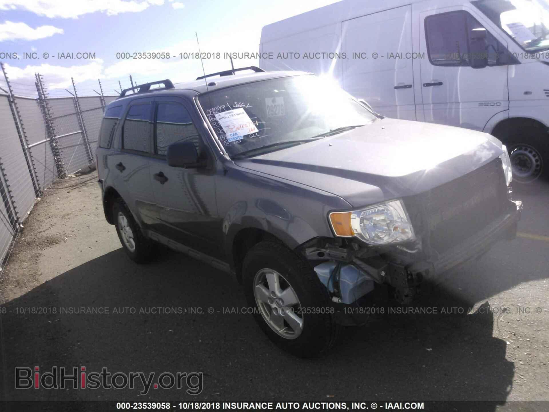 Photo 1FMCU9D75CKB06249 - Ford Escape 2012