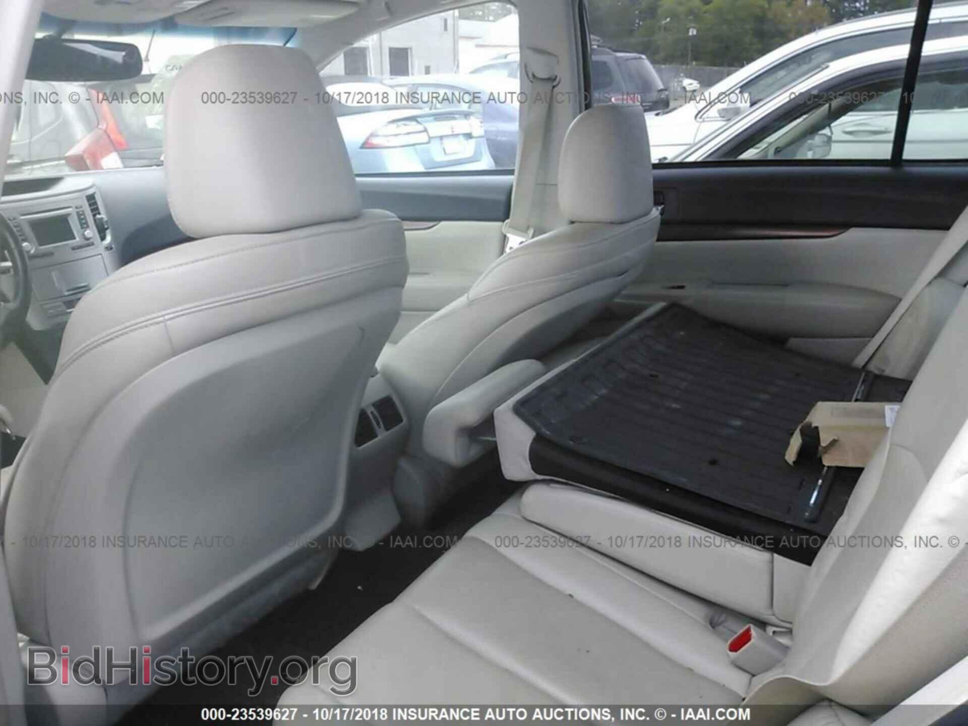 2014 Subaru Outback - VIN: 4S4BRBLC1E3215906 - Фото 8